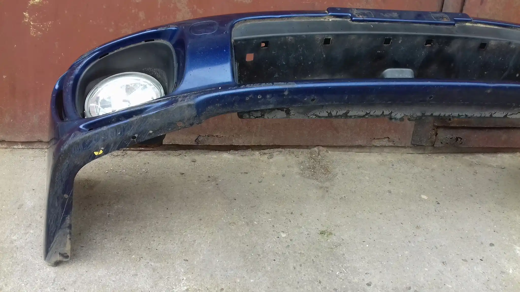 ZDERZAK PRZÓD PRZEDNI HALOGENY SUBARU IMPREZA II KOMBI 00- 95H