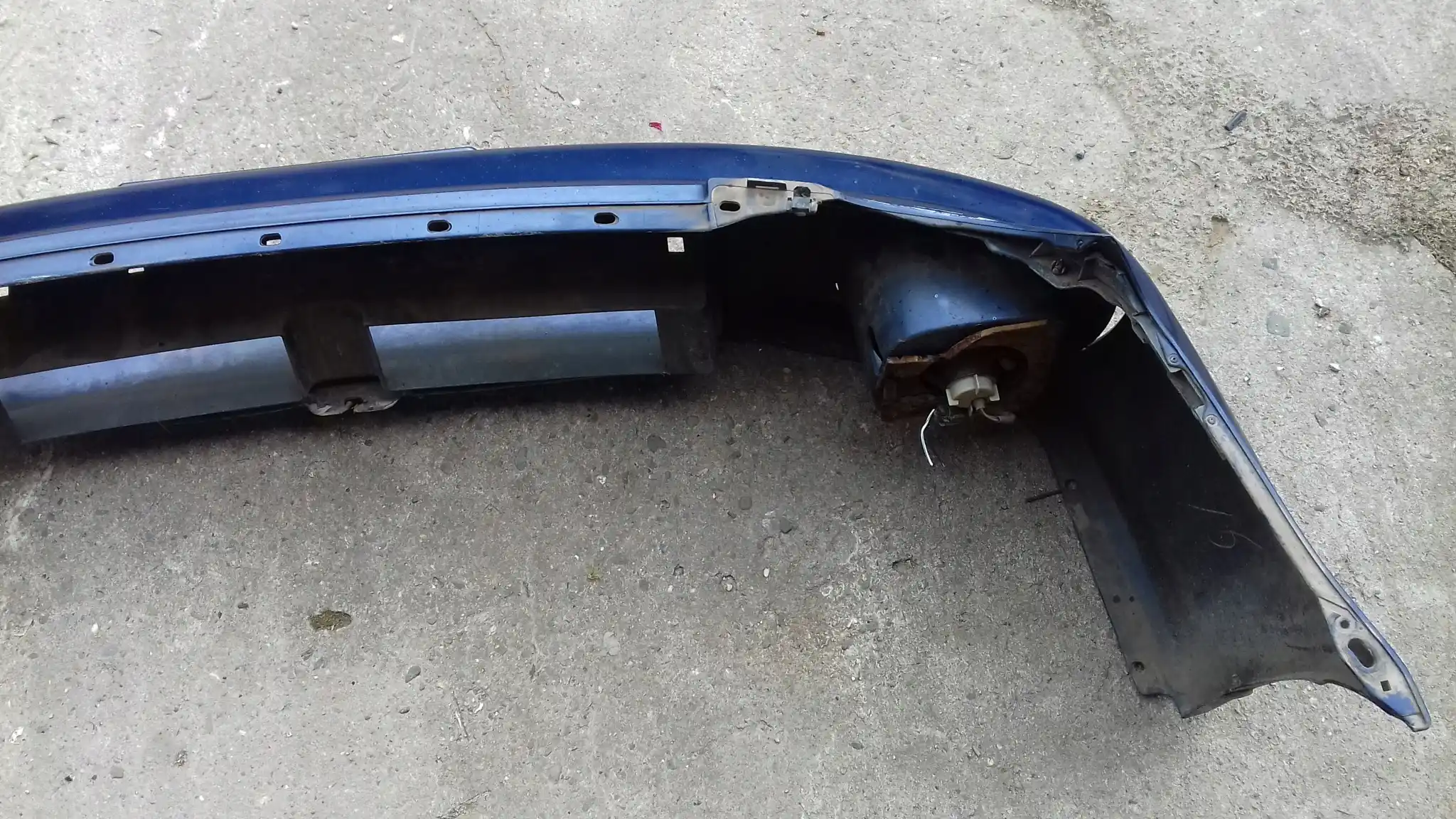 ZDERZAK PRZÓD PRZEDNI HALOGENY SUBARU IMPREZA II KOMBI 00- 95H