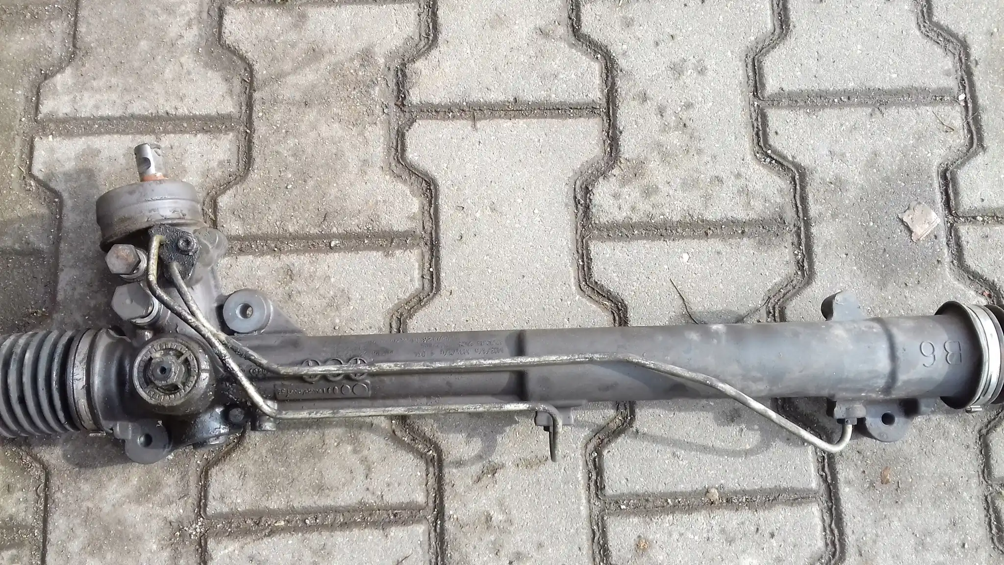PRZEKŁADNIA MAGLOWNICA 8E1422105 AUDI A4 B6 00-06