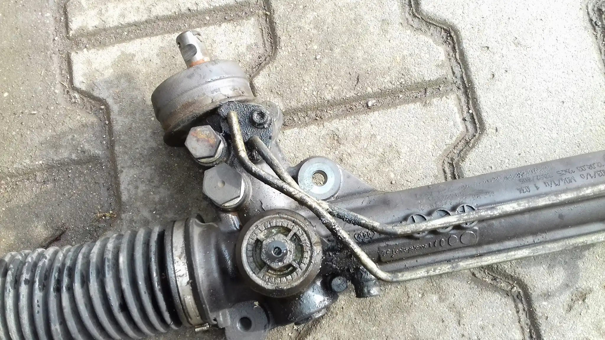 PRZEKŁADNIA MAGLOWNICA 8E1422105 AUDI A4 B6 00-06