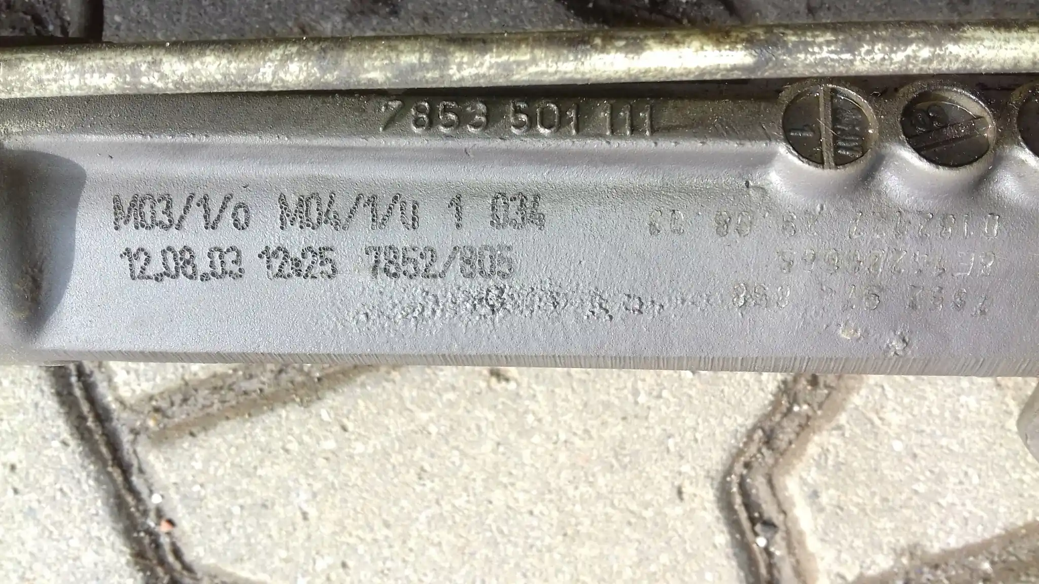 PRZEKŁADNIA MAGLOWNICA 8E1422105 AUDI A4 B6 00-06