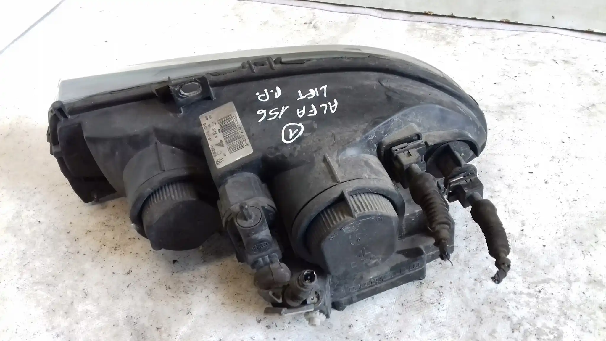 LAMPA PRAWY PRZÓD PRZEDNIA 60695647 ALFA ROMEO 156 LIFT 03-06