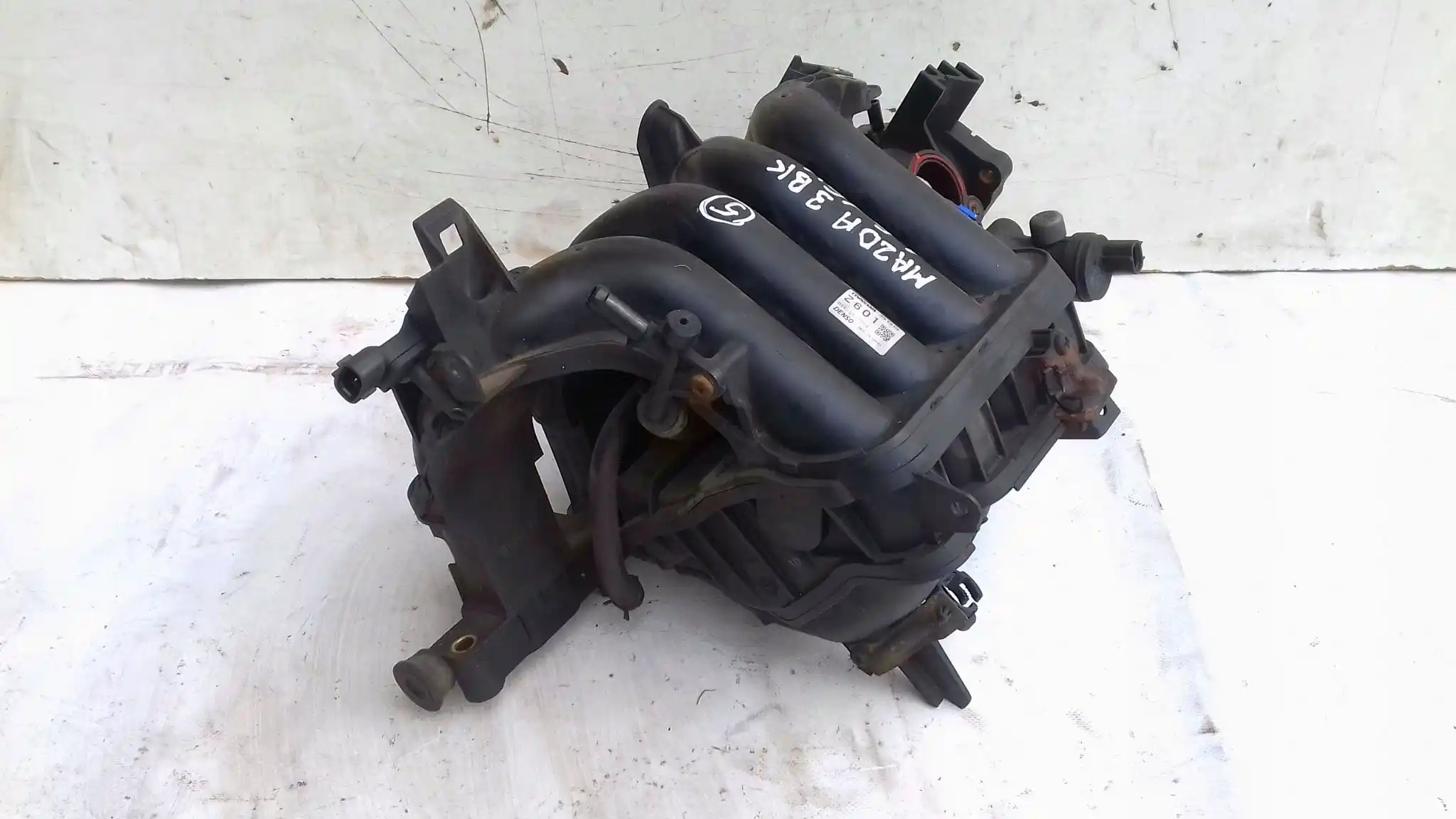KOLEKTOR SSĄCY 0998000054 MAZDA 3 BK 1.6 16V 03-