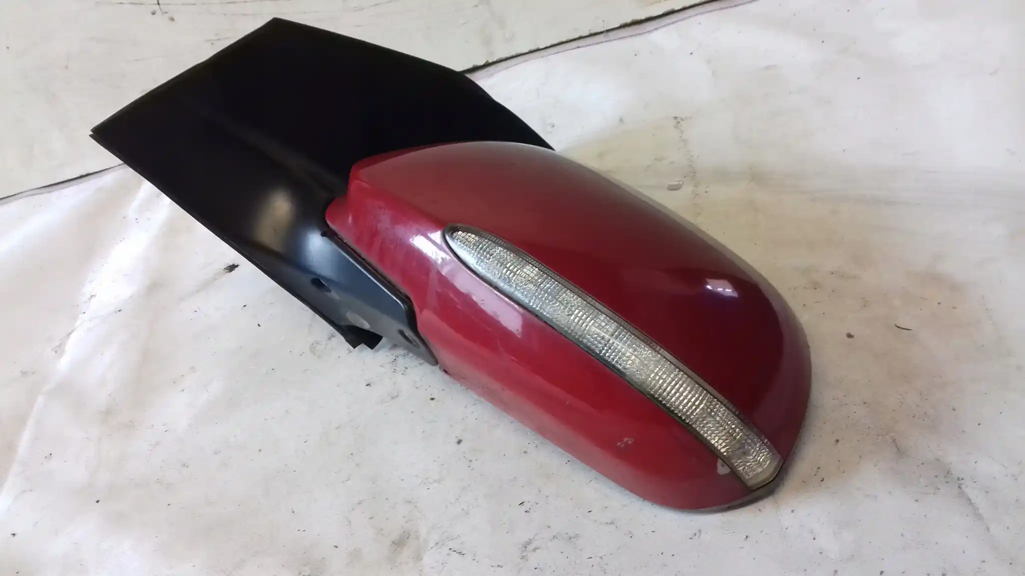 LUSTERKO LEWE ELEKTRYCZNE 7 PIN HONDA CIVIC VII 3D HB LIFT 04-06 R81