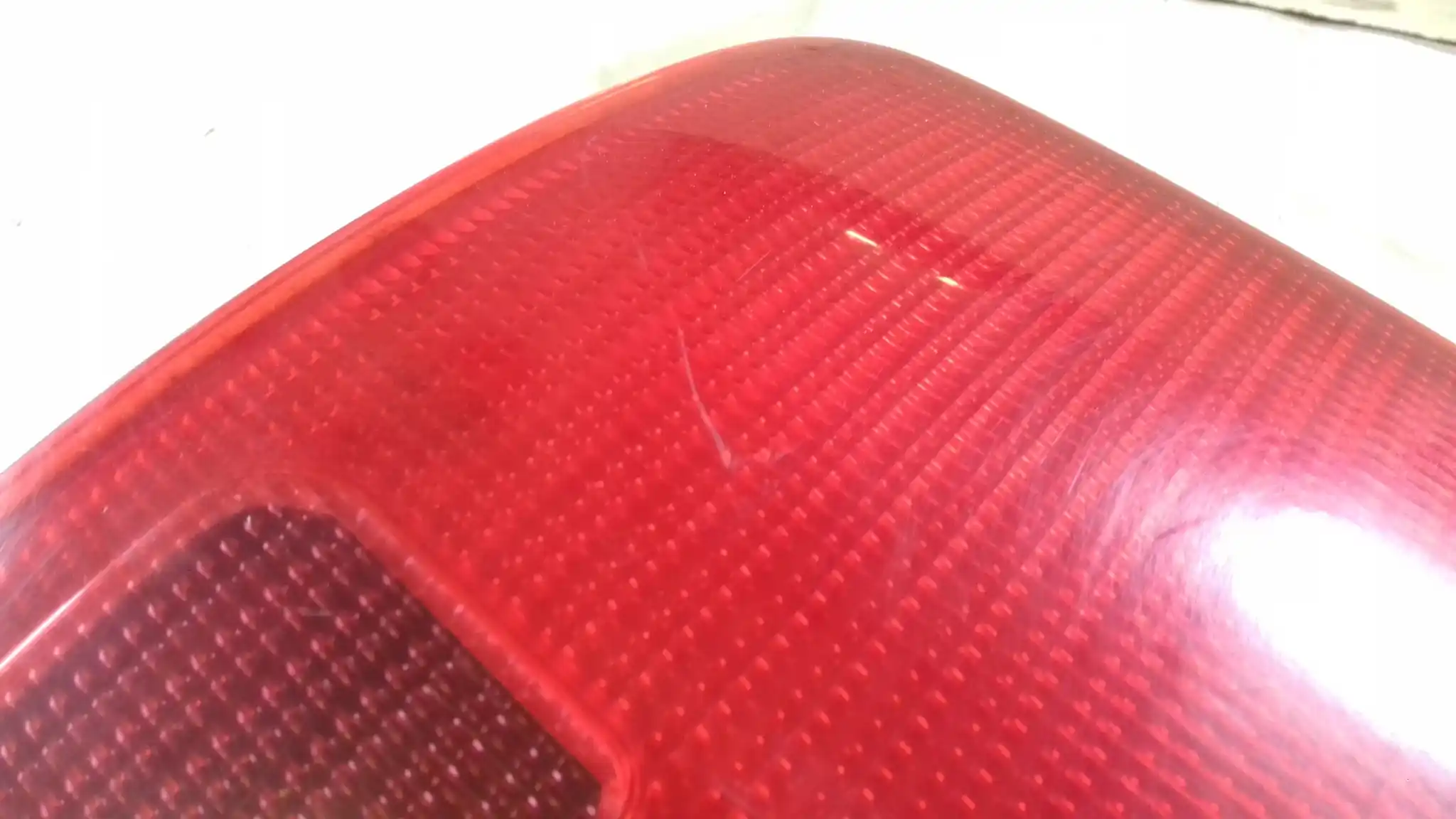 LAMPA PRAWY TYŁ TYLNA 4B9945096D AUDI A6 C5 KOMBI 97-01