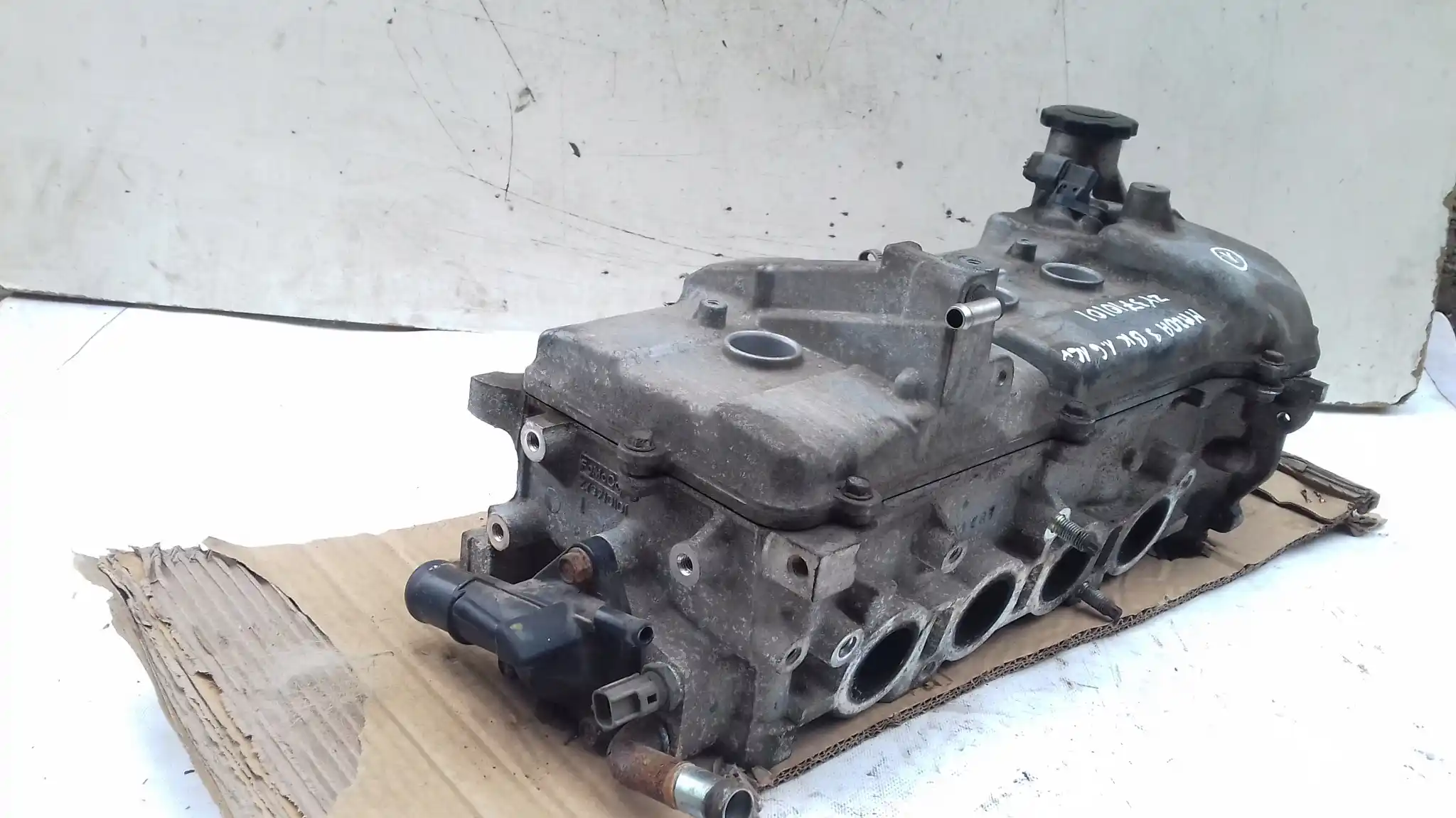 GŁOWICA WAŁKI KOMPLET ZY3710101 MAZDA 3 I BK 1.6 16V 03-