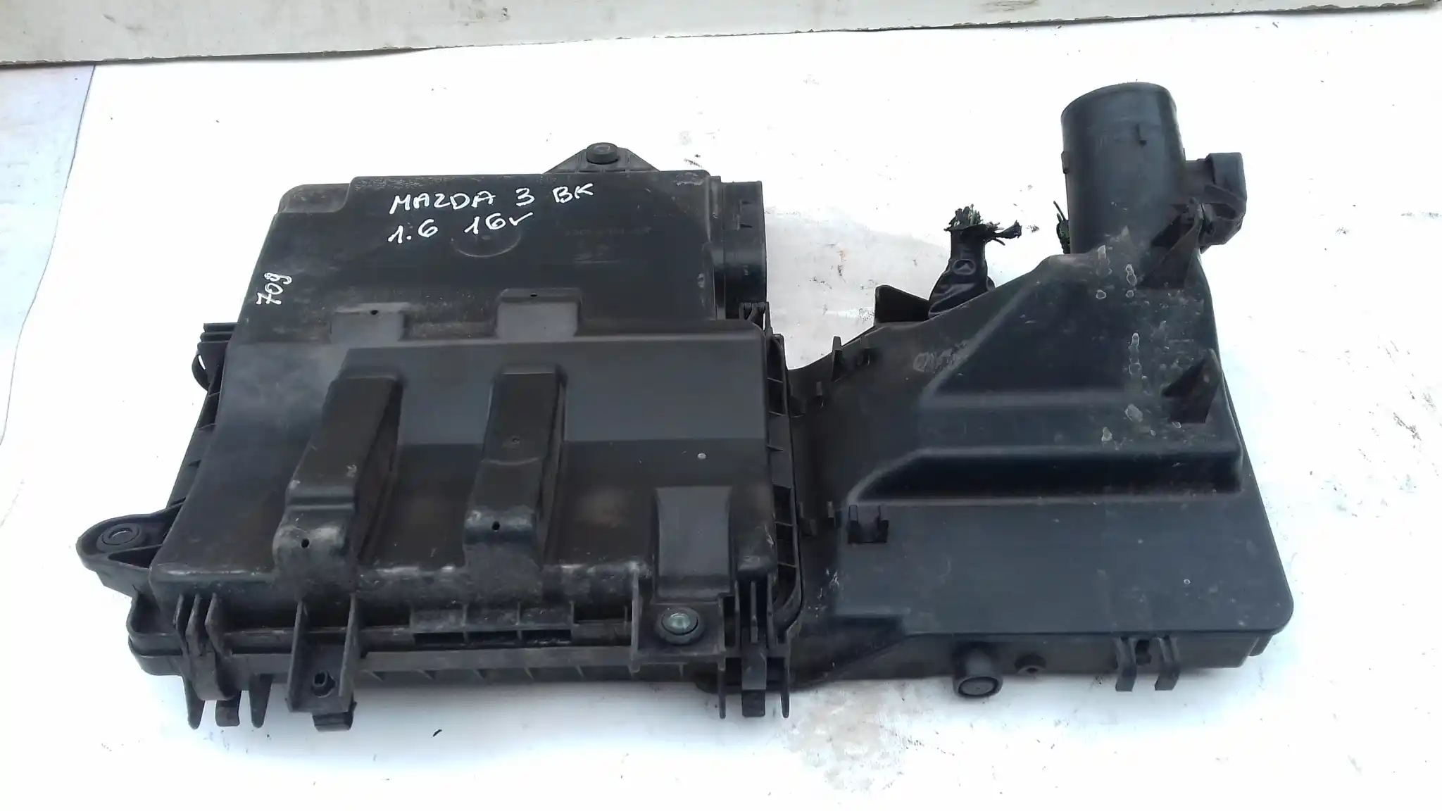 KOMPUTER STEROWNIK 1001409361 OBUDOWA MAZDA 3 BK 1.6 16V 03-