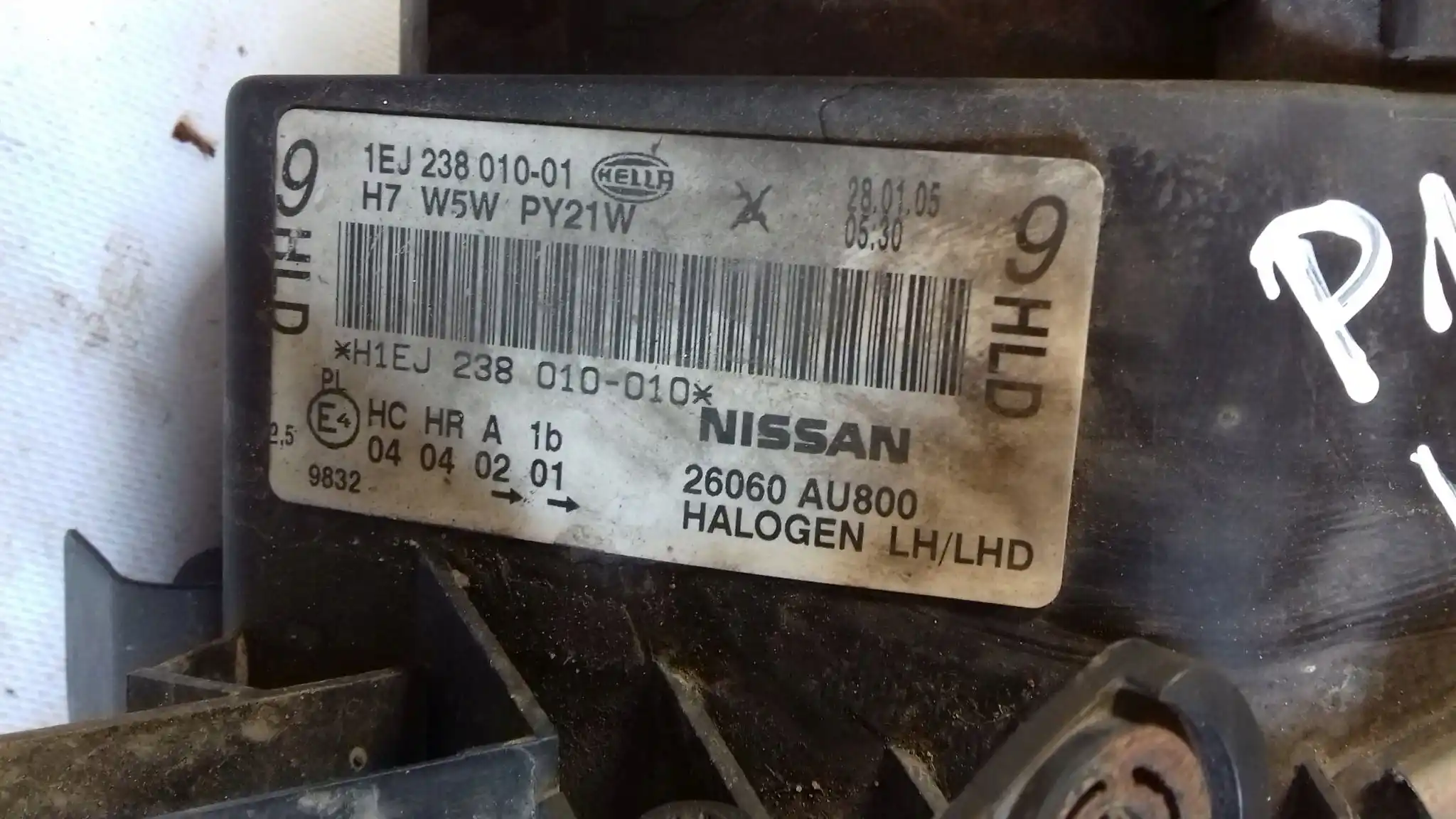 LAMPA LEWY PRZÓD PRZEDNIA 26060AU800 NISSAN PRIMERA P12 02-07