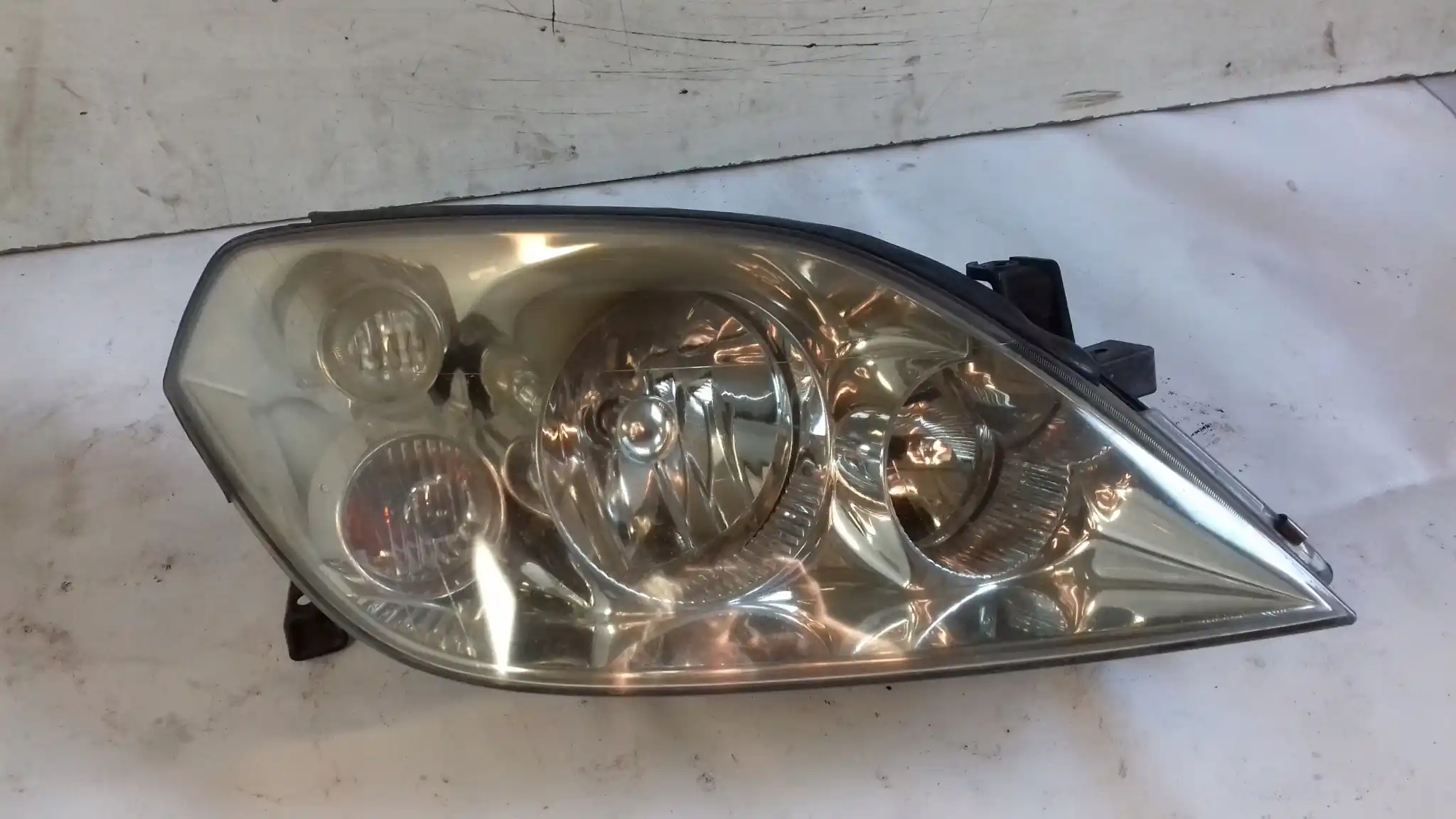 LAMPA PRAWY PRZÓD PRZEDNIA NISSAN PRIMERA P12 02-07