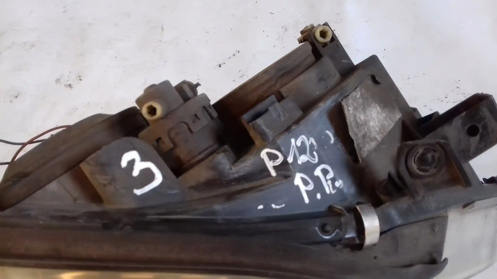 LAMPA PRAWY PRZÓD PRZEDNIA NISSAN PRIMERA P12 02-07