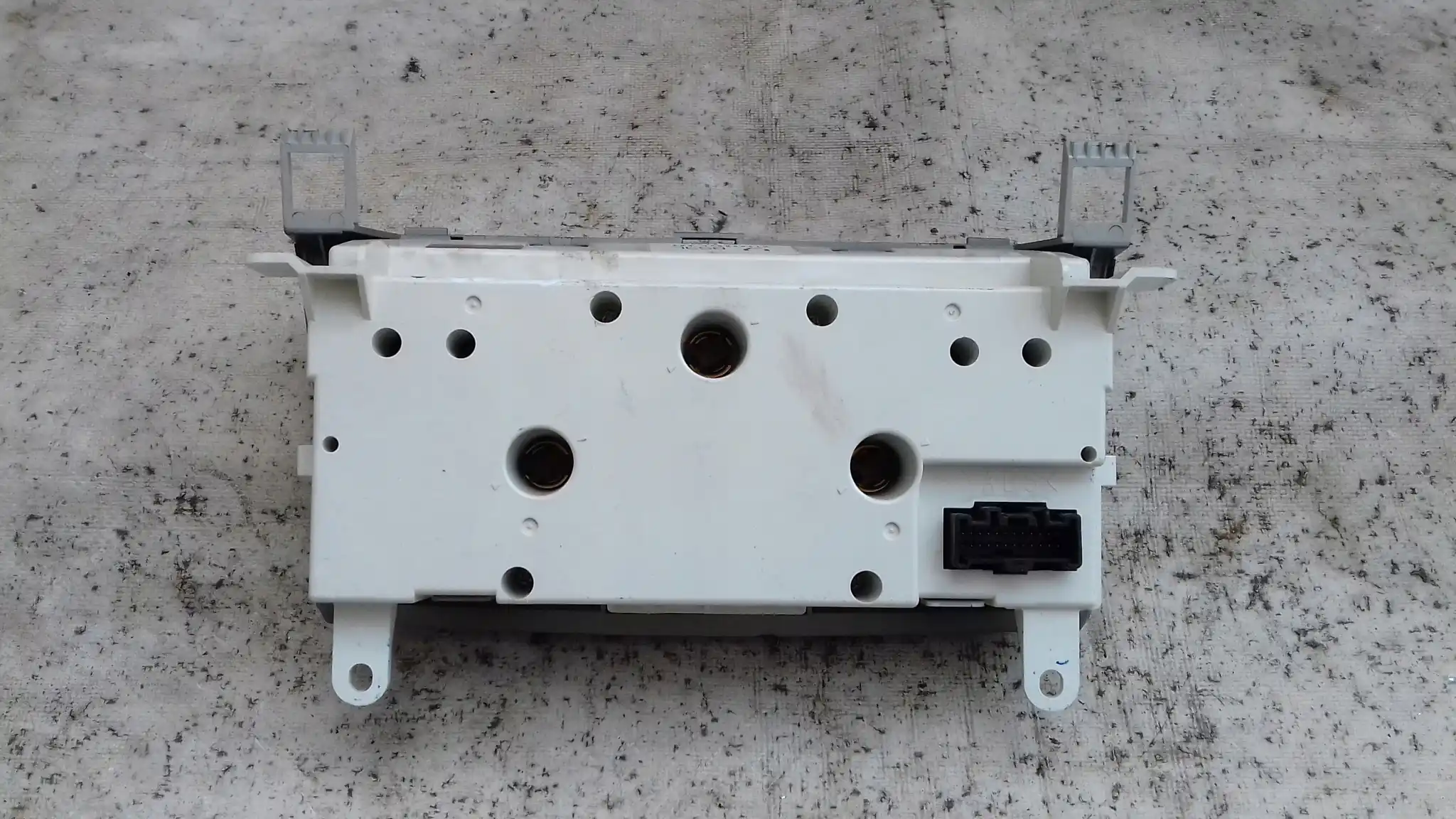 PANEL STEROWANIA NAWIEWU KLIMATYZACJI BS3L K1900BS3L MAZDA 3 BK 03-