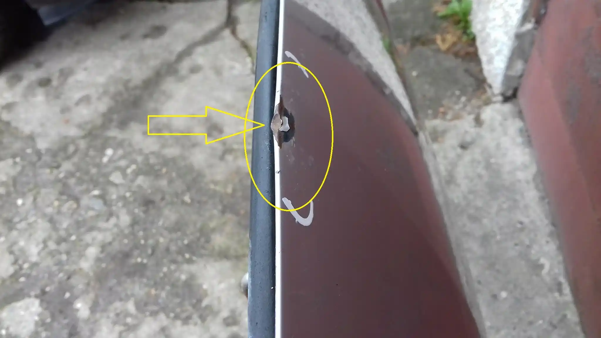 MASKA POKRYWA PRZÓD PRZEDNIA MAZDA 3 BK SEDAN 22V 04-