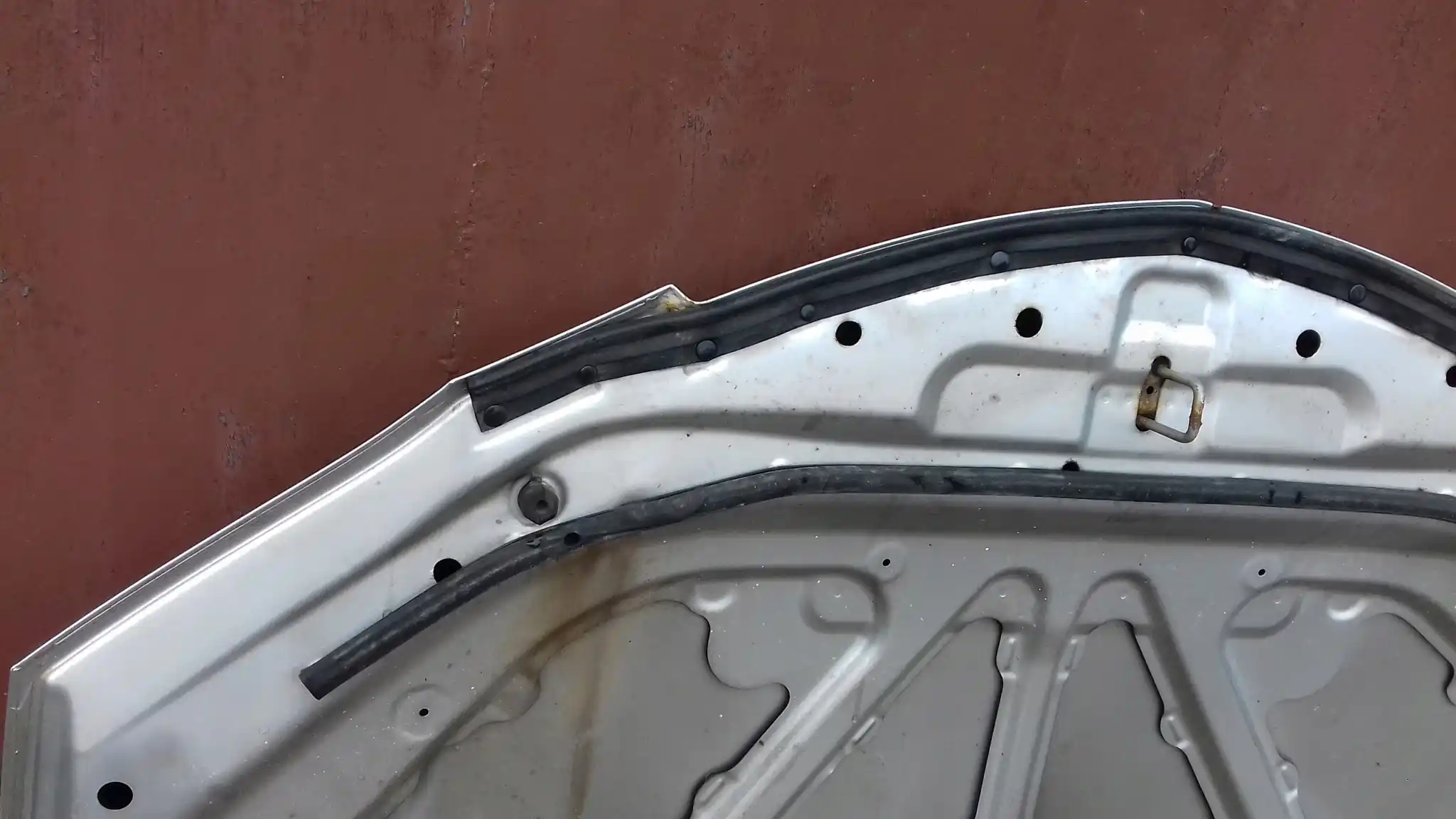 MASKA POKRYWA PRZÓD PRZEDNIA MAZDA 3 BK SEDAN 22V 04-