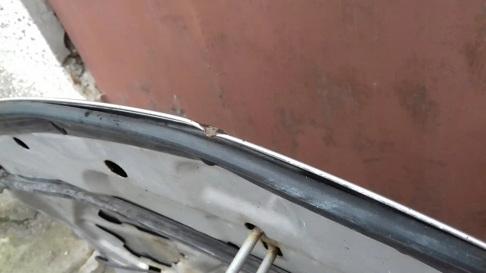 MASKA POKRYWA PRZÓD PRZEDNIA MAZDA 3 BK SEDAN 22V 04-
