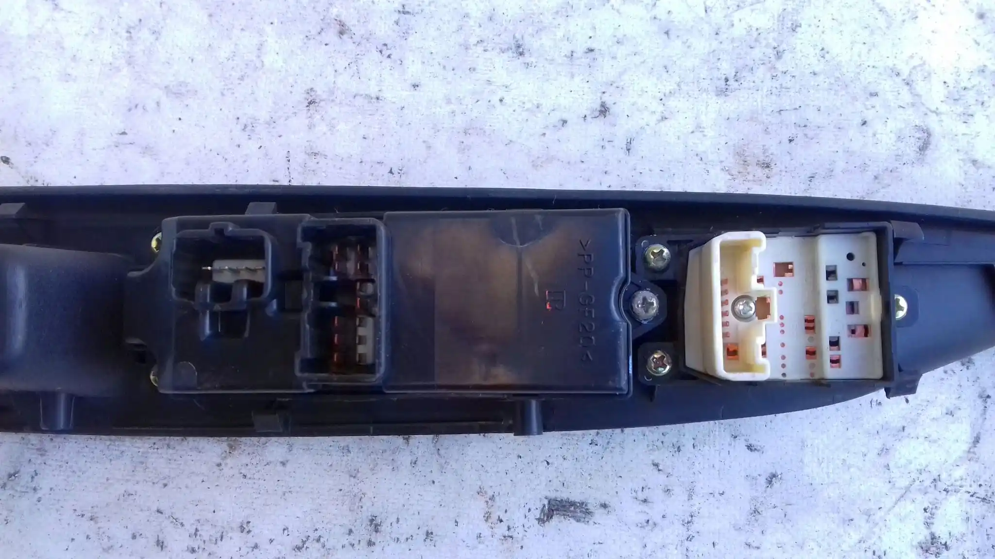PANEL STEROWANIA SZYB LUSTEREK LEWY PRZÓD MAZDA 6 GG GY 02-