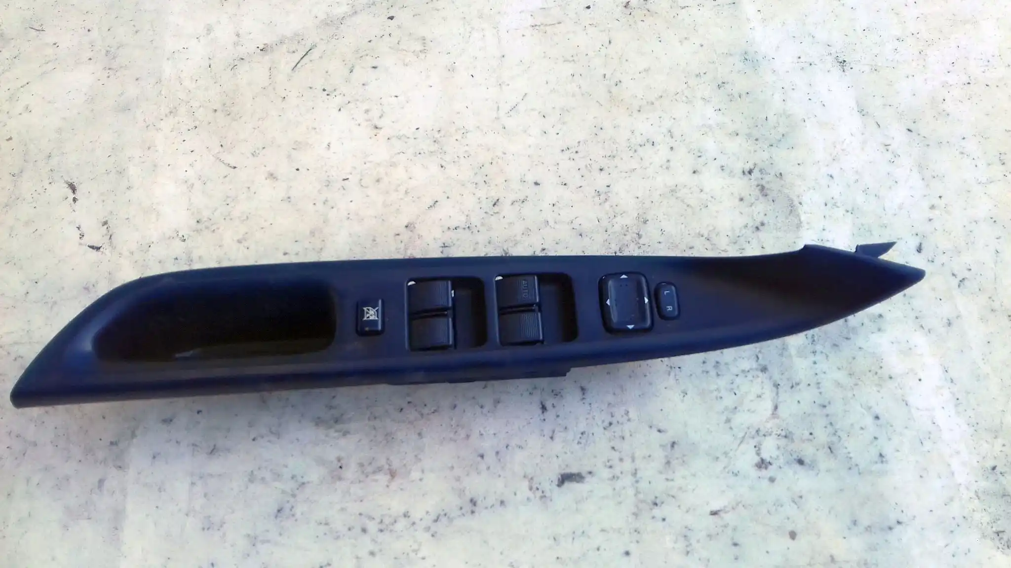 PANEL STEROWANIA SZYB LUSTEREK LEWY PRZÓD MAZDA 6 GG GY 02-