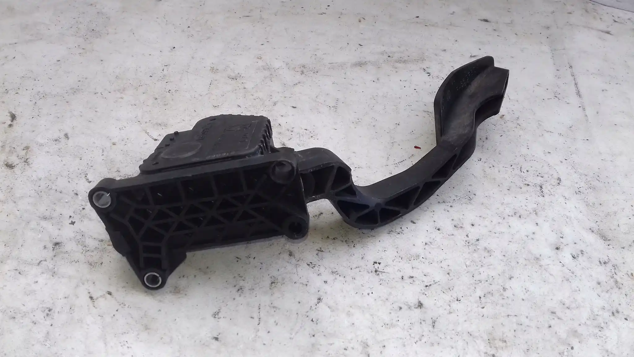 POTENCJOMETR PEDAŁ GAZU 55702020 FIAT GRANDE PUNTO 1.4 8V 05-