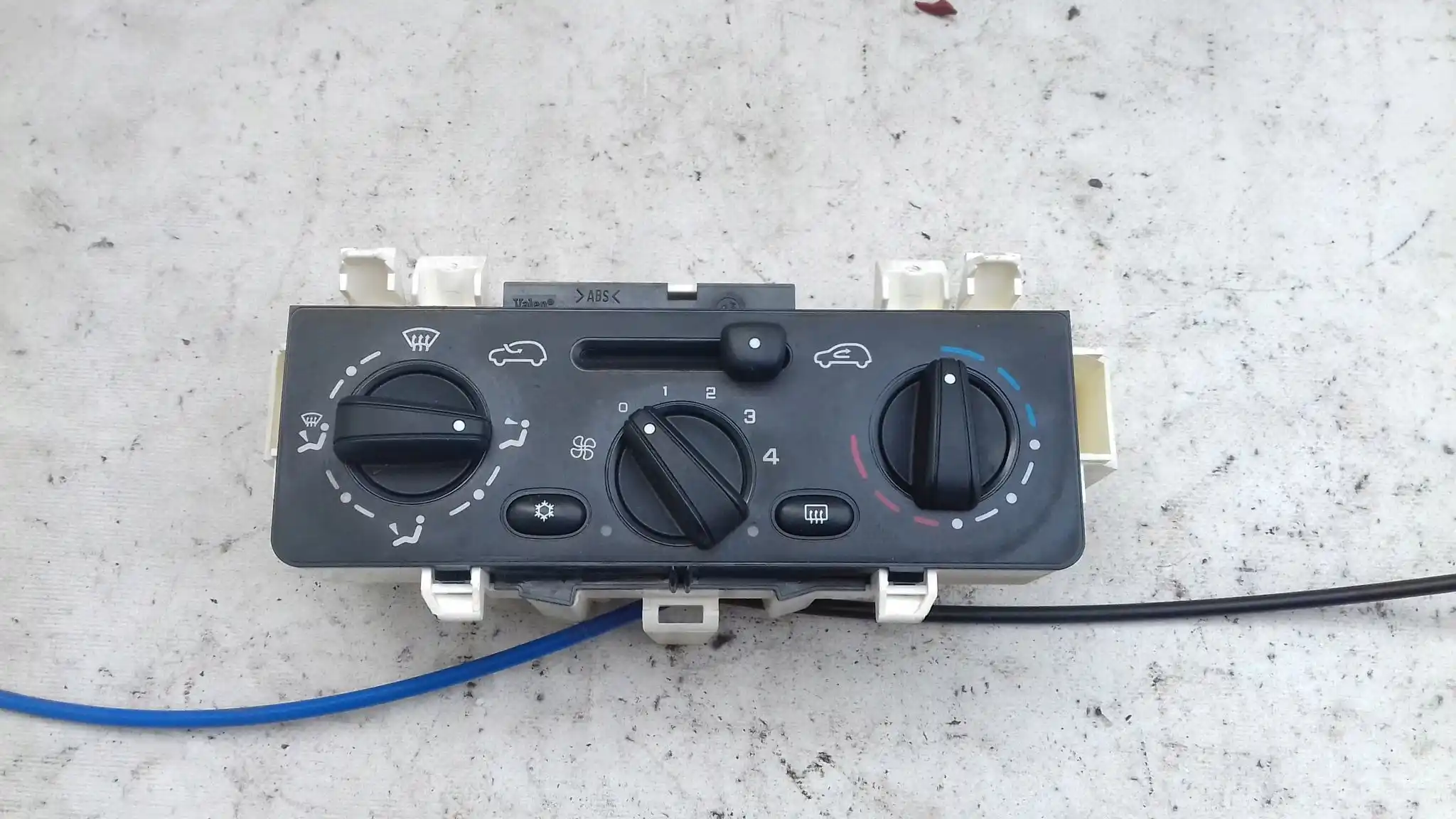 PANEL STEROWANIA NAWIEWEM KLIMATYZACJĄ F664479W CITROEN C2 03-