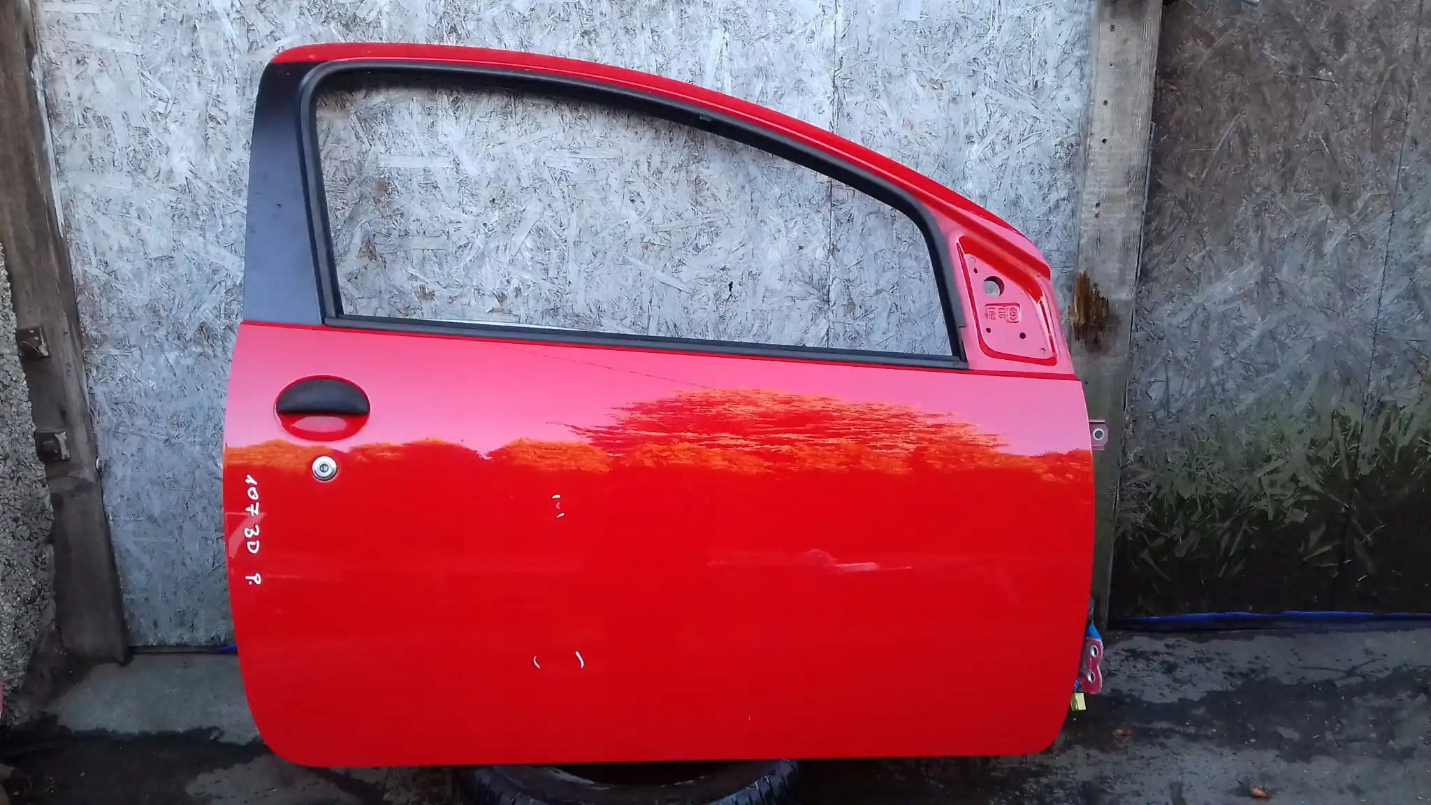 DRZWI PRAWE PEUGEOT 107 CITROEN C1 3D 05-12