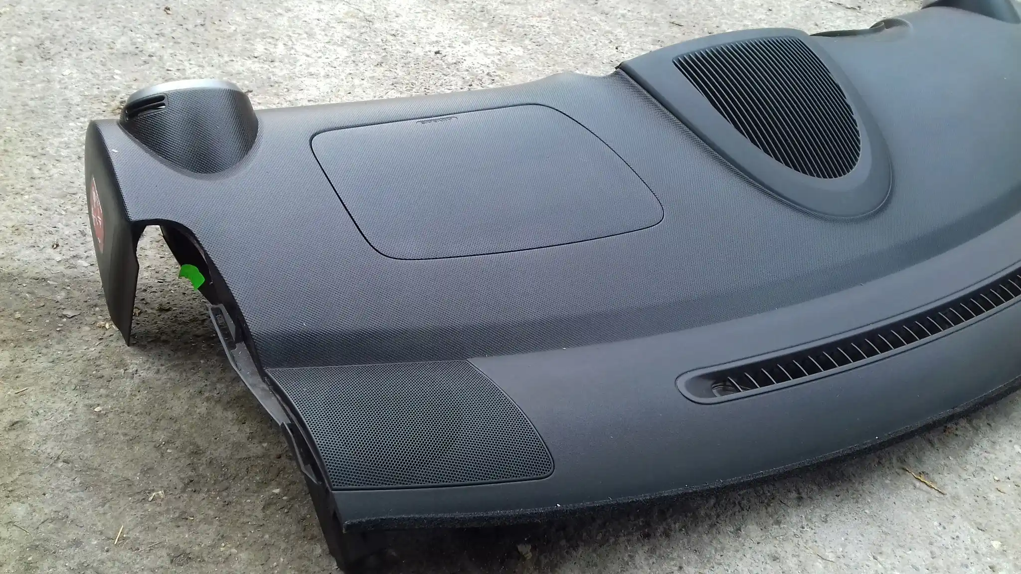 DESKA ROZDZIELCZA KONSOLA AIRBAG PASAŻERA PEUGEOT 107 05-12