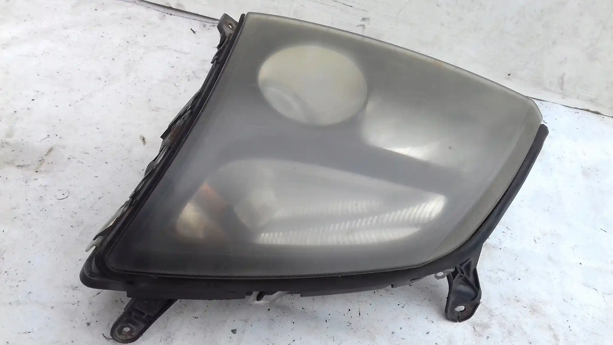 LAMPA LEWY PRZÓD PRZEDNIA 15588700 OPEL VECTRA C 02-05