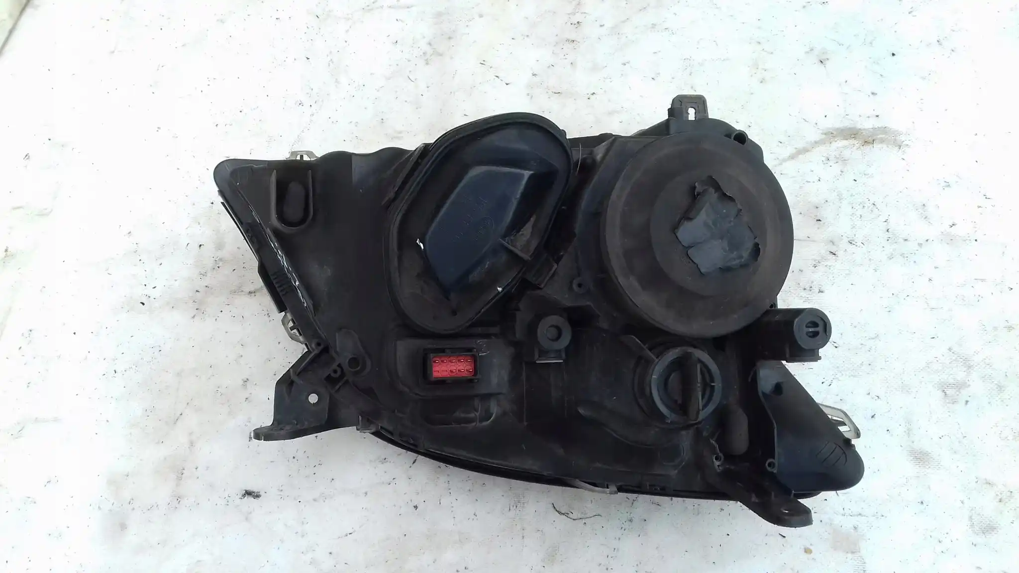 LAMPA LEWY PRZÓD PRZEDNIA 15588700 OPEL VECTRA C 02-05