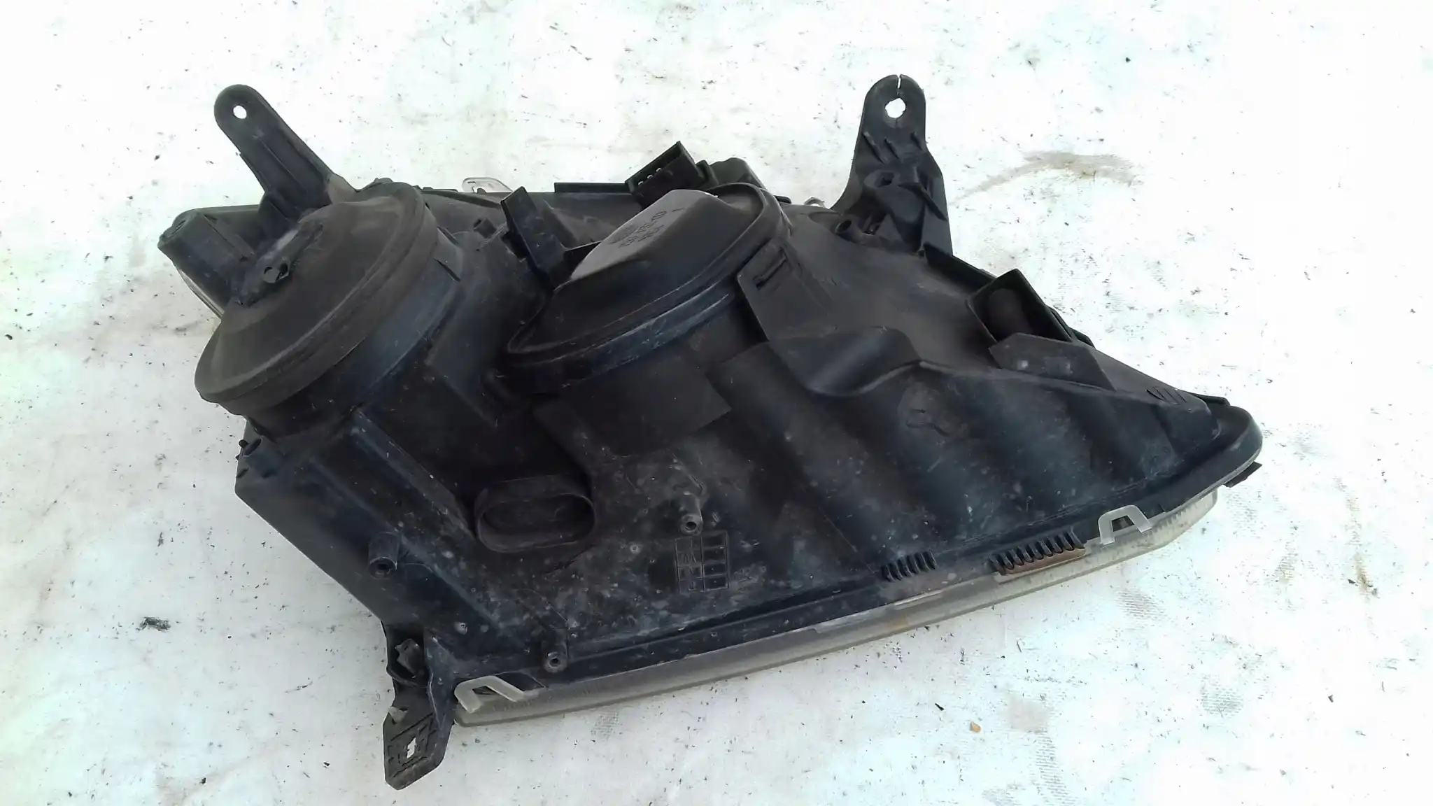 LAMPA LEWY PRZÓD PRZEDNIA 15588700 OPEL VECTRA C 02-05