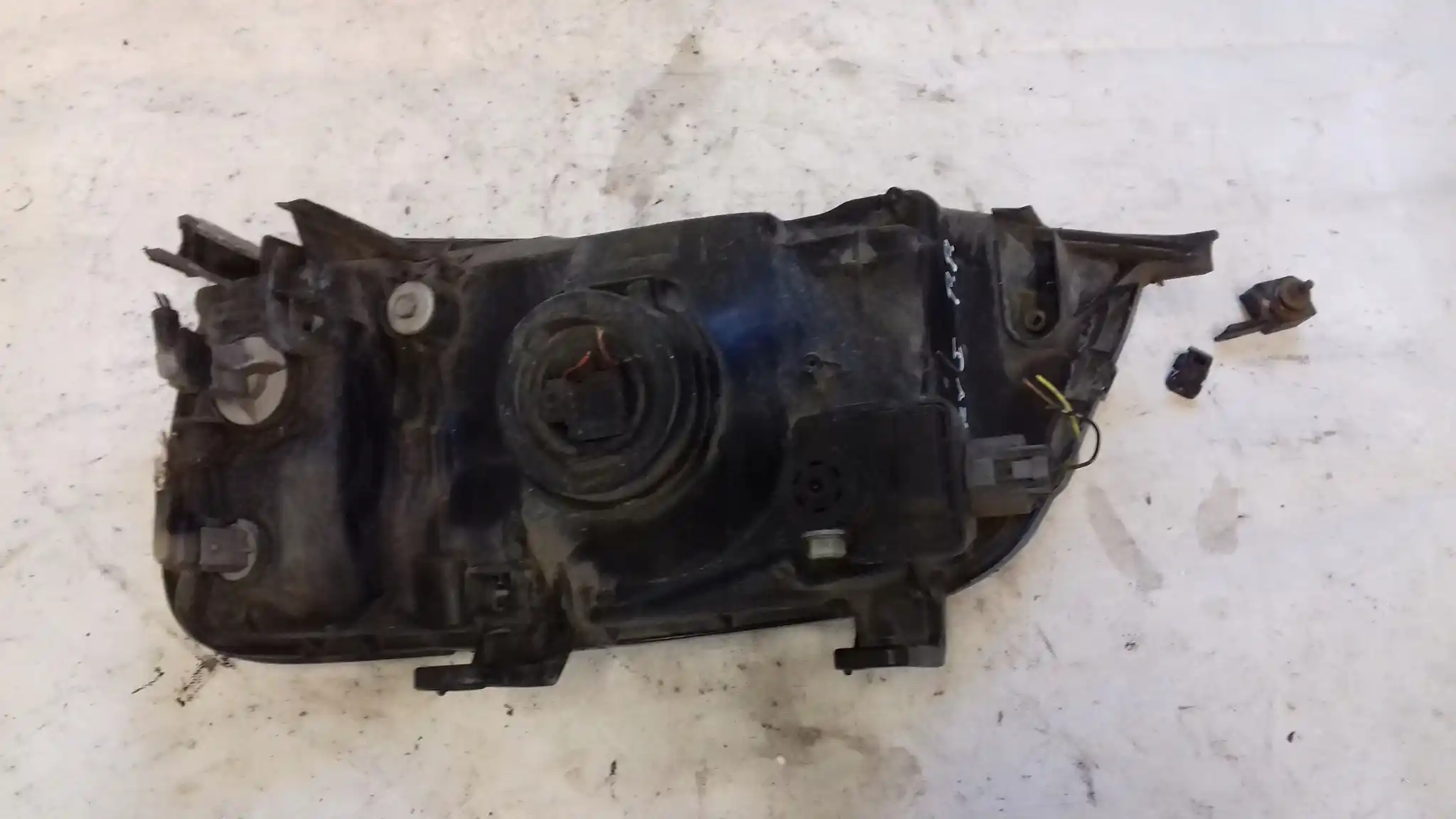 LAMPA PRAWY PRZÓD PRZEDNIA HONDA CRV CR-V I 95-