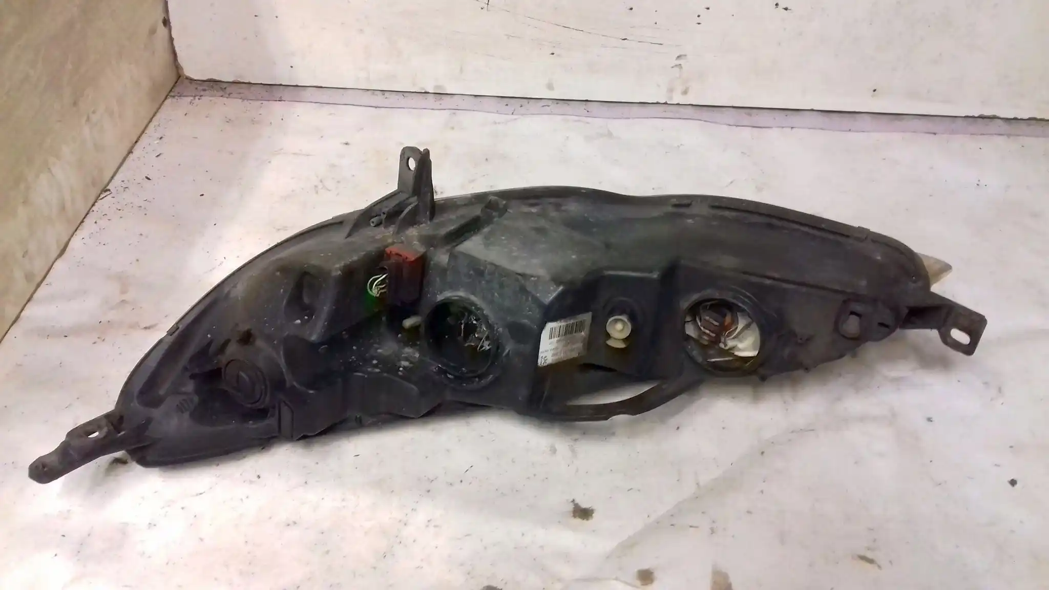 LAMPA PRAWY PRZÓD PRZEDNIA PEUGEOT 407 04-11