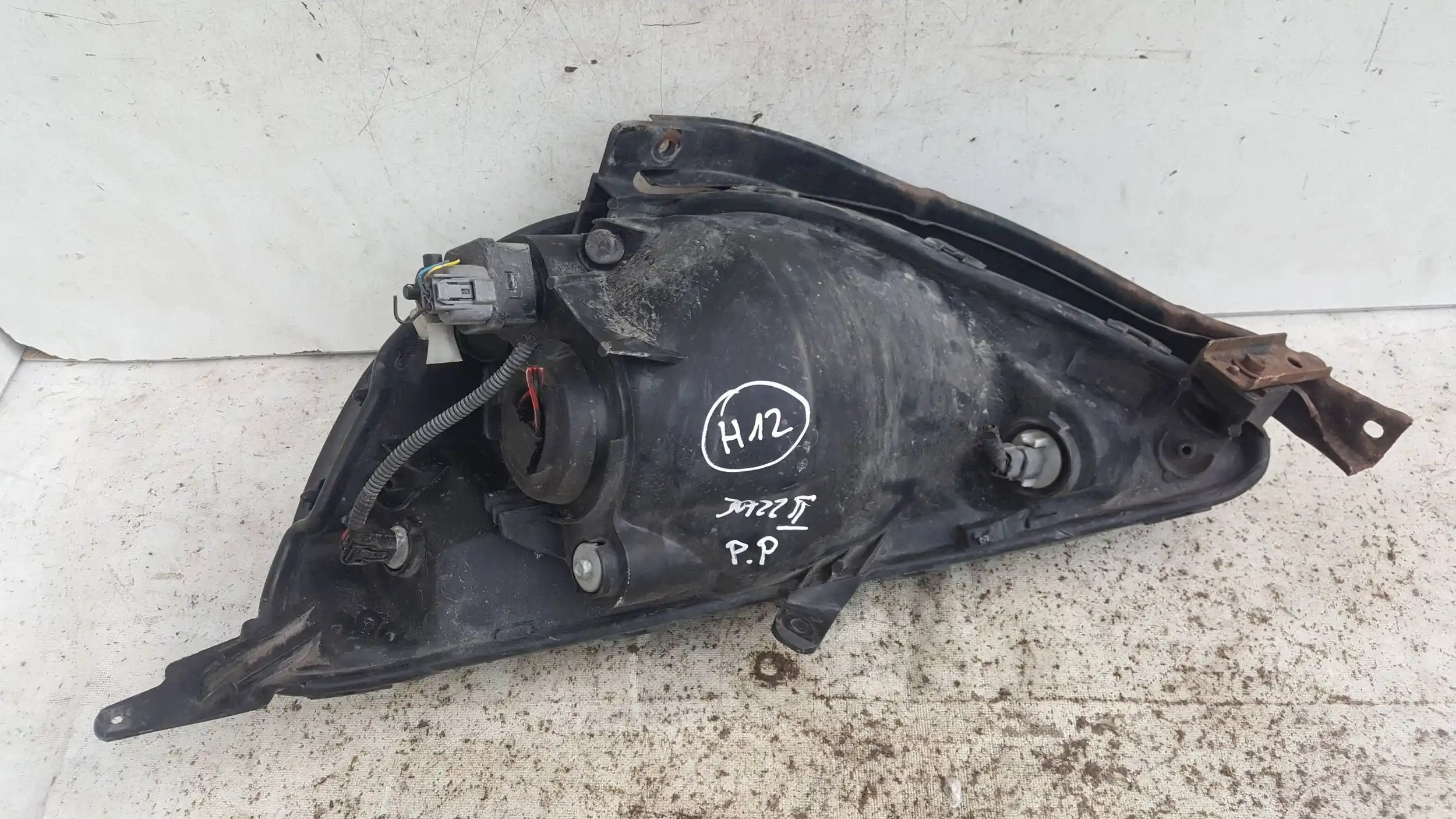 LAMPA PRAWY PRZÓD PRZEDNIA HONDA JAZZ II 02-