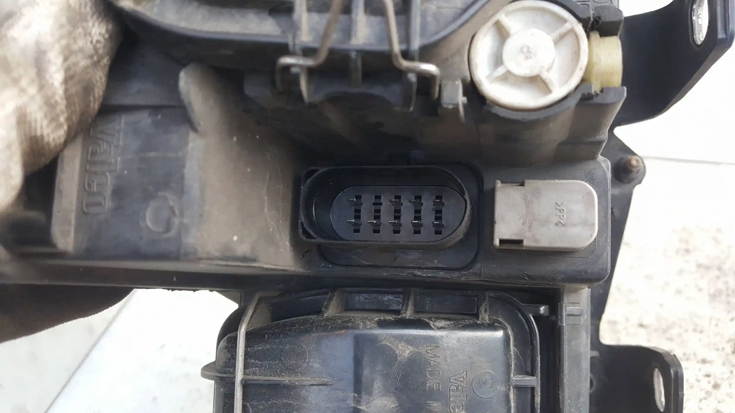 LAMPA LEWY PRZÓD PRZEDNIA AUDI A4 B6 00-