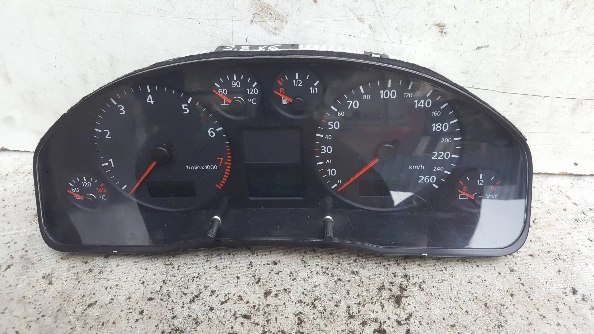 LICZNIK ZEGARY 4B0920900D AUDI A6 C5 2.8 V6 97-