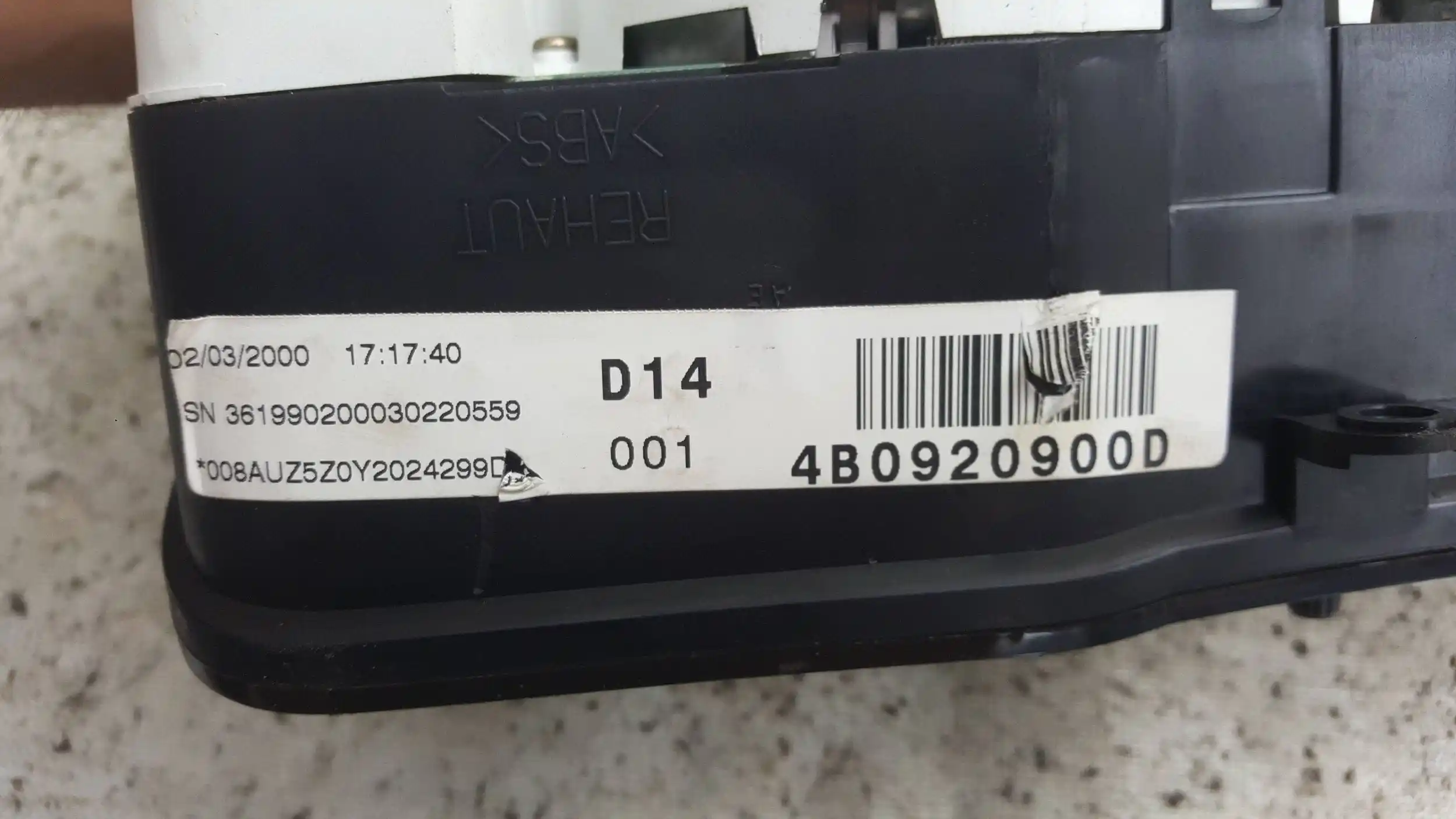 LICZNIK ZEGARY 4B0920900D AUDI A6 C5 2.8 V6 97-