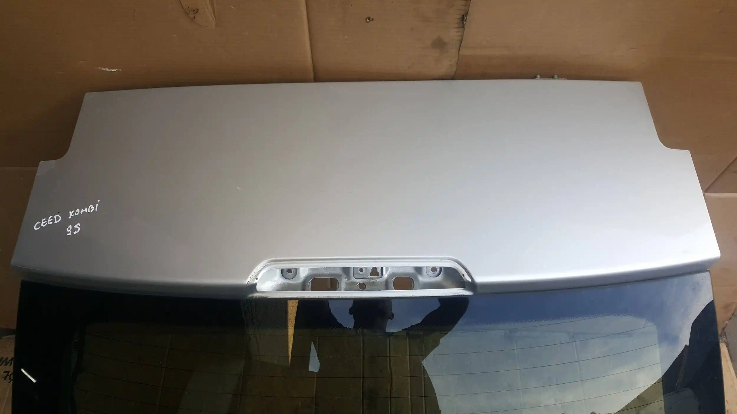 KLAPA TYŁ TYLNA KIA CEED I KOMBI 06-09 LAK 9S