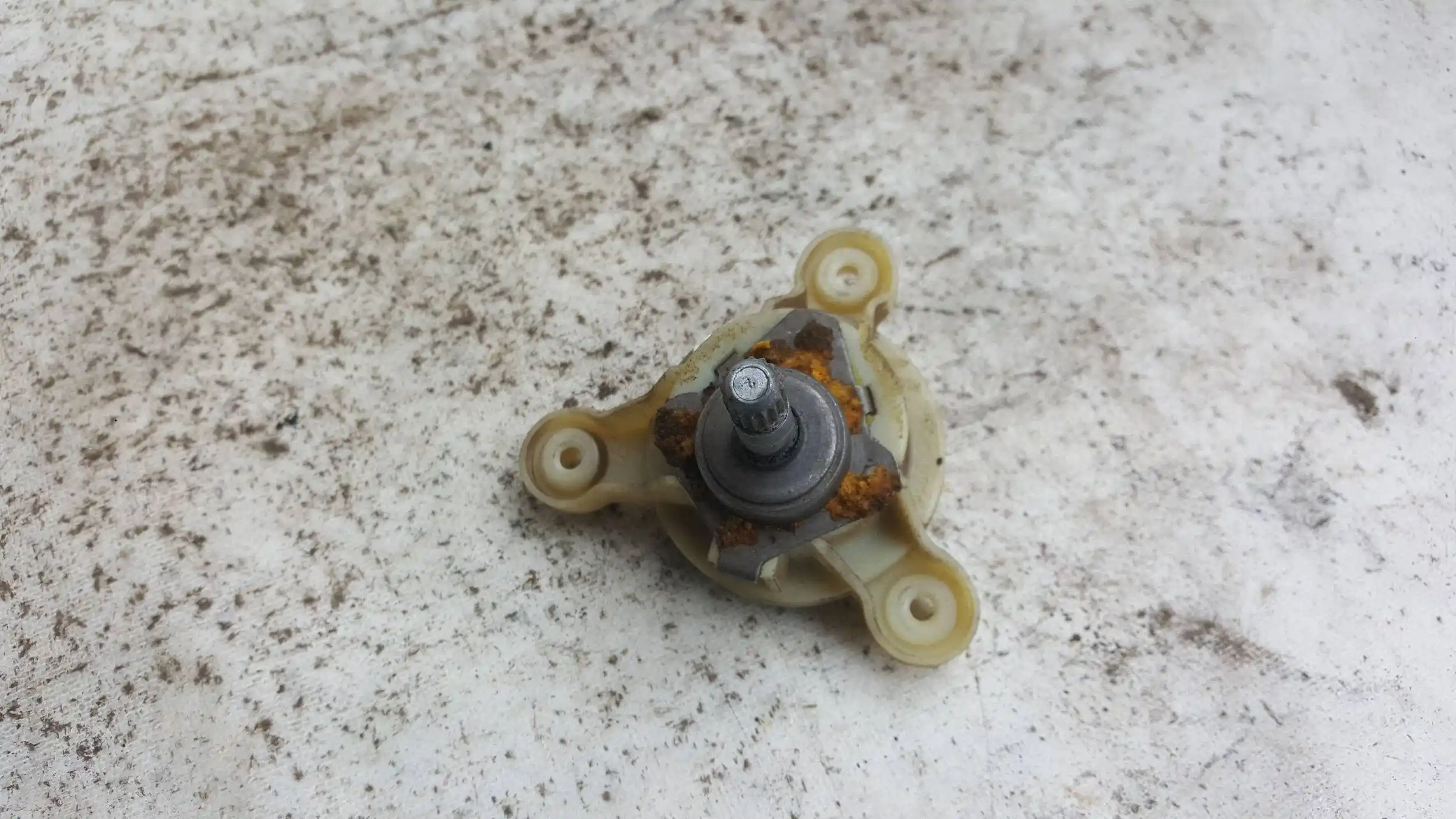 MECHANIZM KORBKA TRZPIEŃ SZYBY PRAWY PRZÓD VW T5 03-
