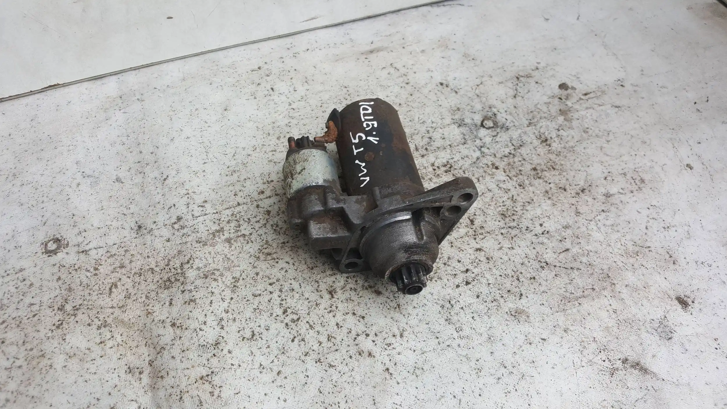 ROZRUSZNIK VW T5 1.9 TDI 03-
