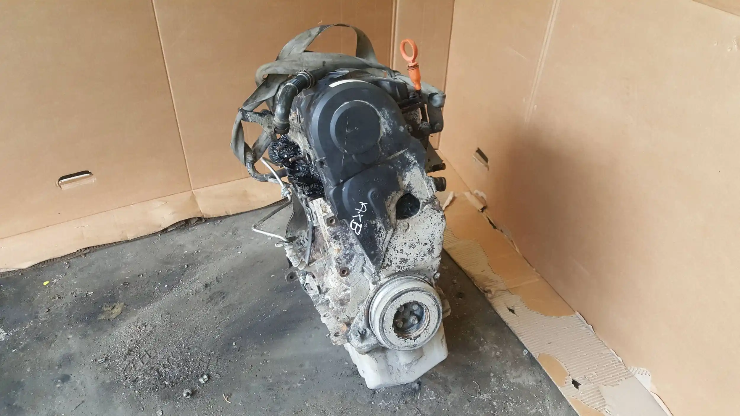 SILNIK AXB VW T5 1.9 TDI 03-