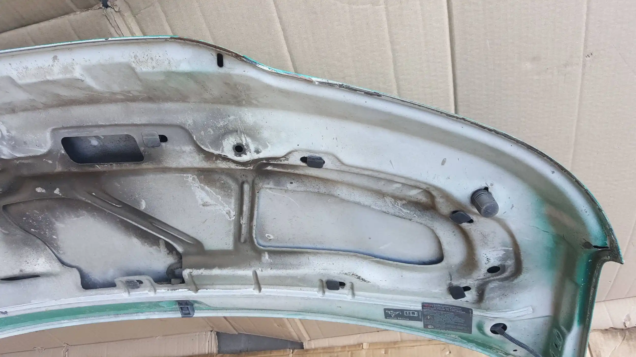 MASKA POKRYWA PRZÓD PRZEDNIA VW T5 03-09