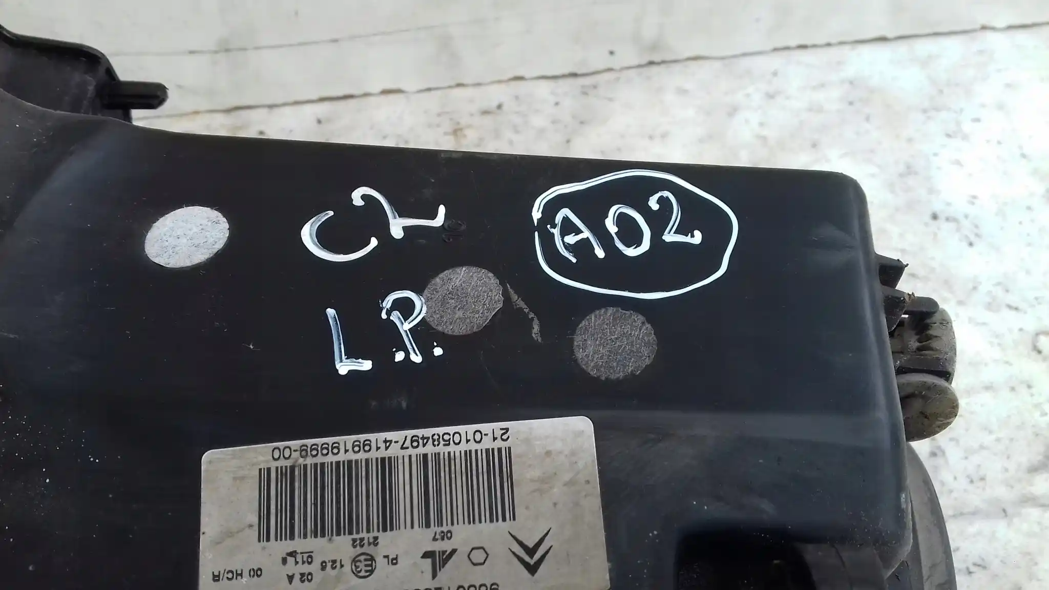 LAMPA LEWY PRZÓD PRZEDNIA 9680128380 CITROEN C2 03-09