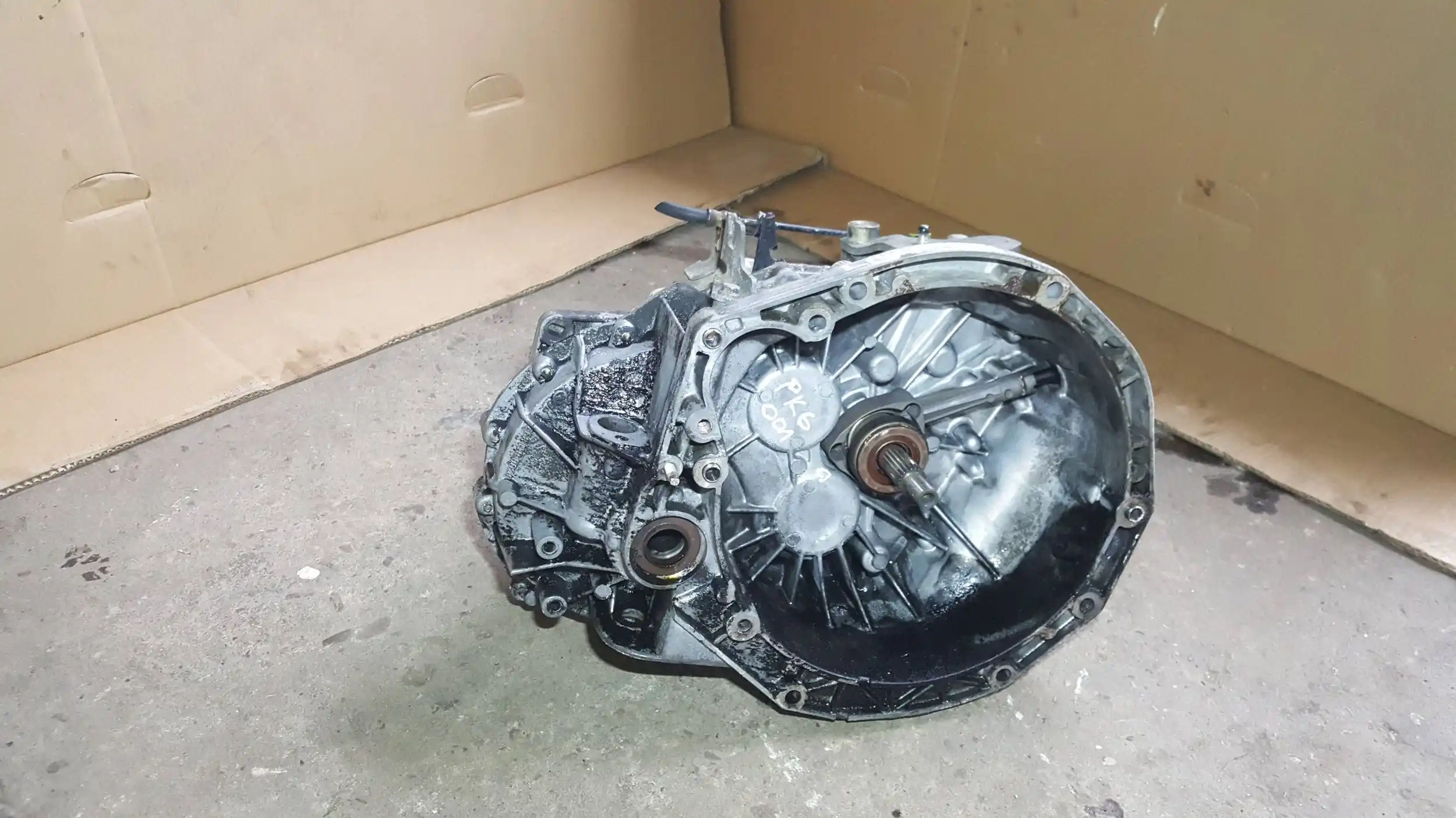 SKRZYNIA BIEGÓW PK6001 6 BIEGÓW RENAULT 1.9 DCI 01-