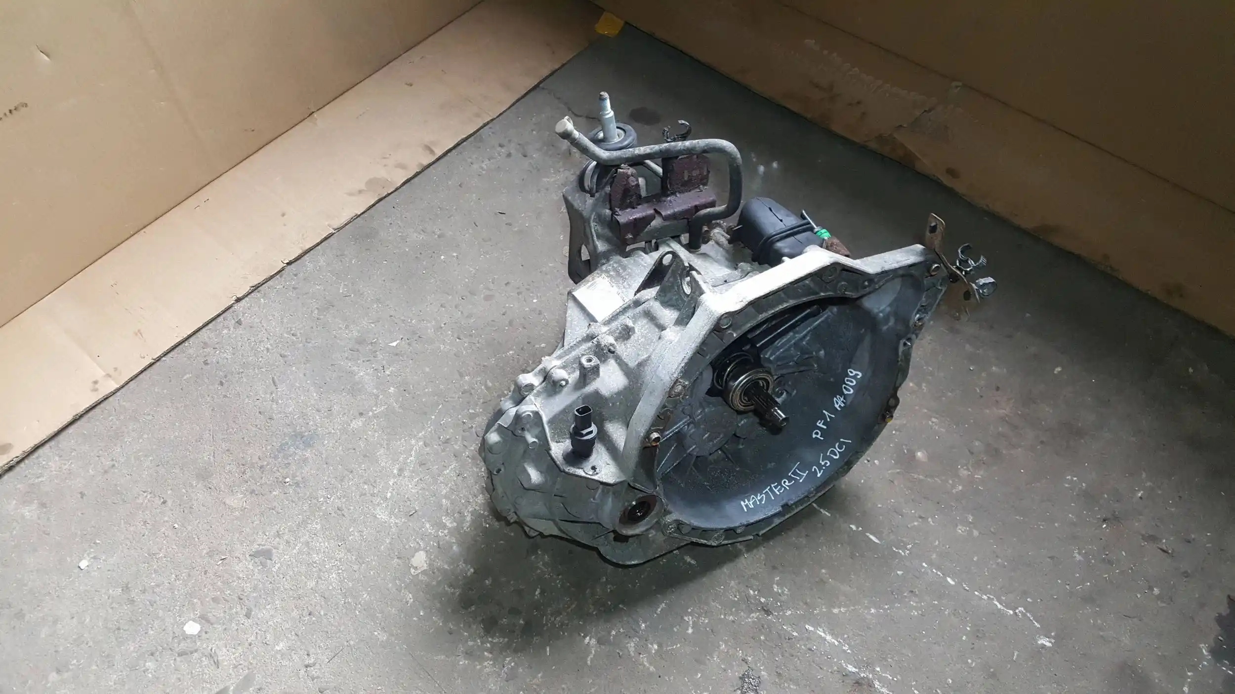 SKRZYNIA BIEGÓW PF1AA009 RENAULT MASTER II 2.5 DCI 97-