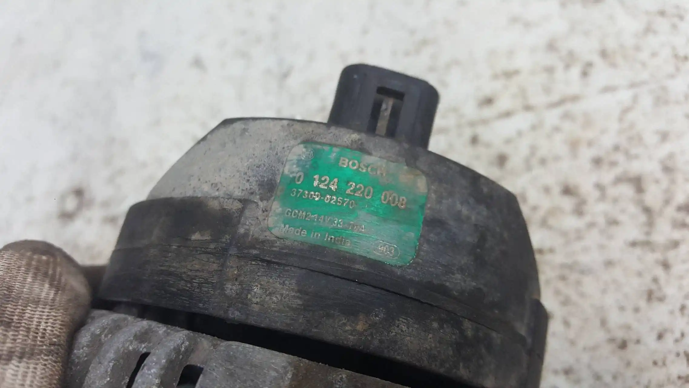 ALTERNATOR 0124220008 HYUNDAI 1.1 1.3 02- KIA