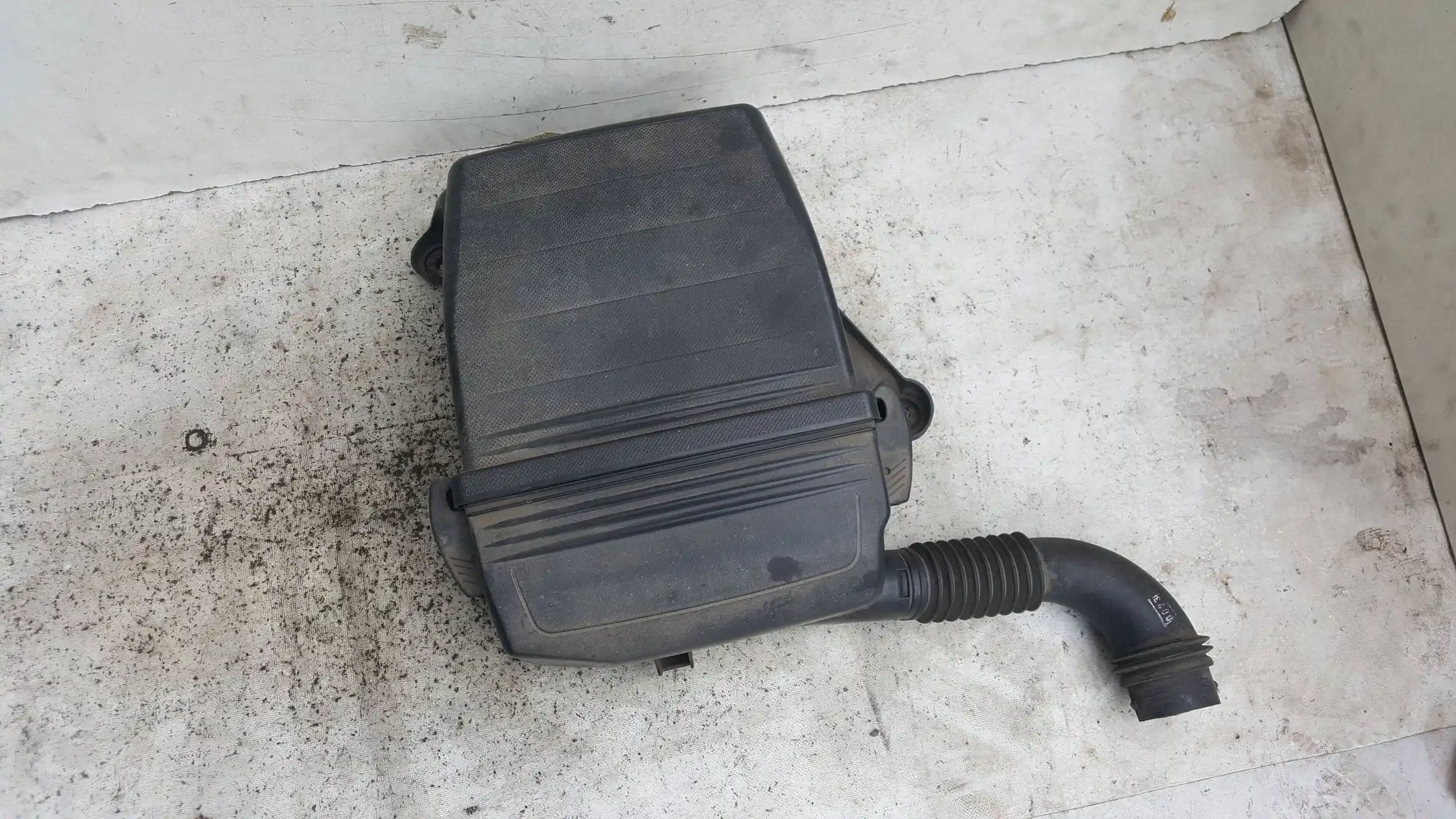 OBUDOWA FILTRA POWIETRZA 51774986 FIAT PANDA II