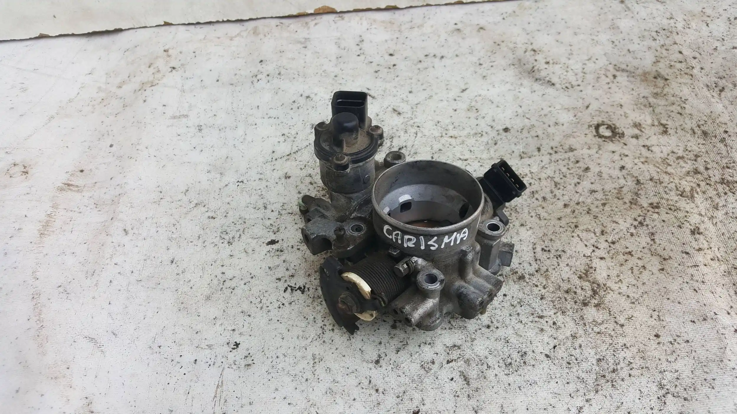PRZEPUSTNICA MITSUBISHI CARISMA 1.8 GDI