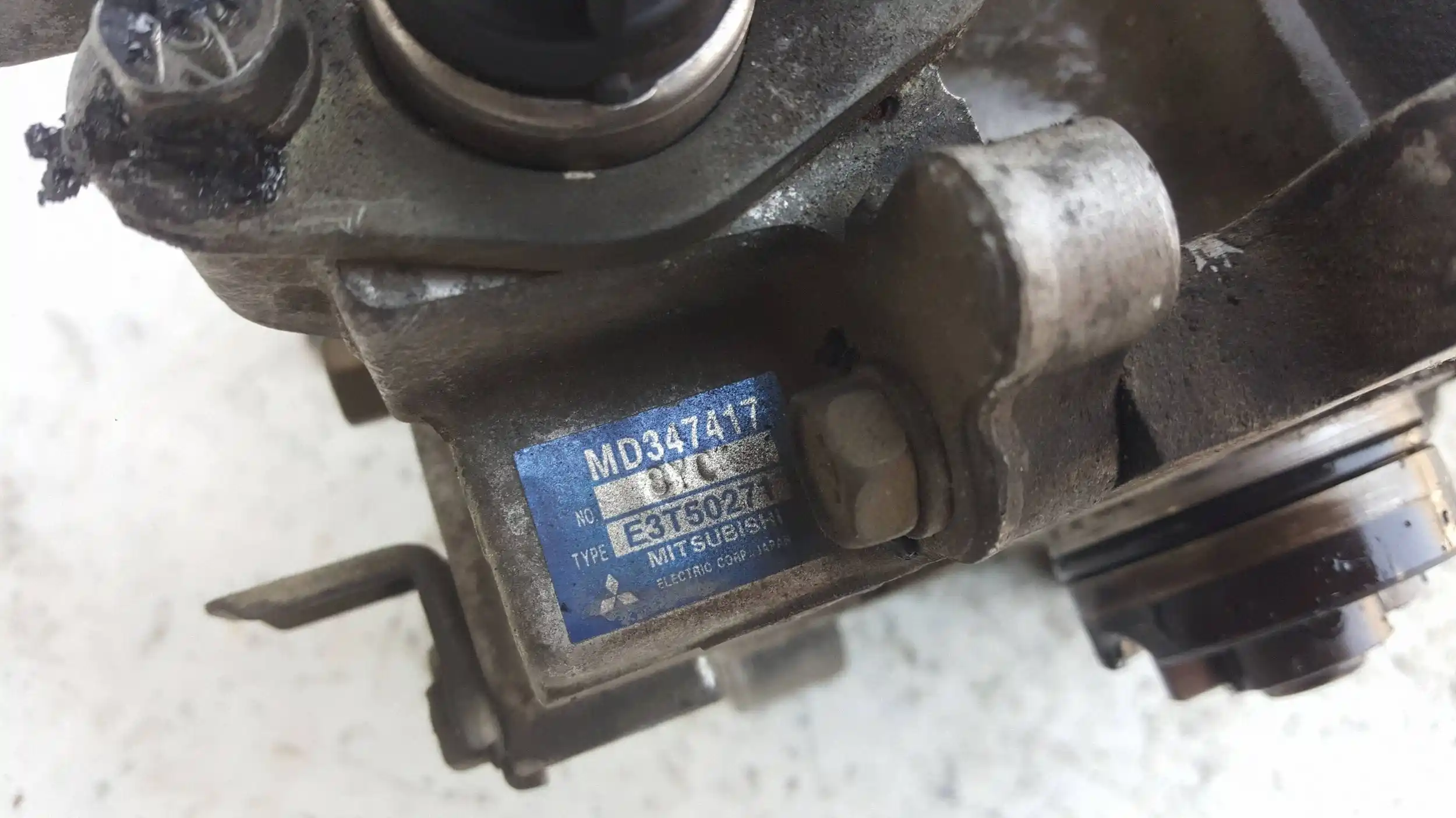 POMPA WYSOKIEGO CIŚNIENIA MD351017 E3T01671 MITSUBISHI CARISMA 1.8 GDI