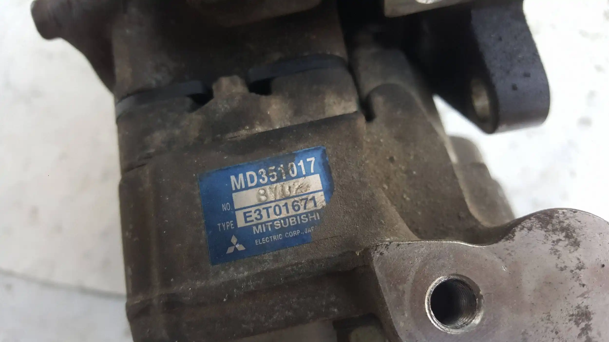 POMPA WYSOKIEGO CIŚNIENIA MD351017 E3T01671 MITSUBISHI CARISMA 1.8 GDI