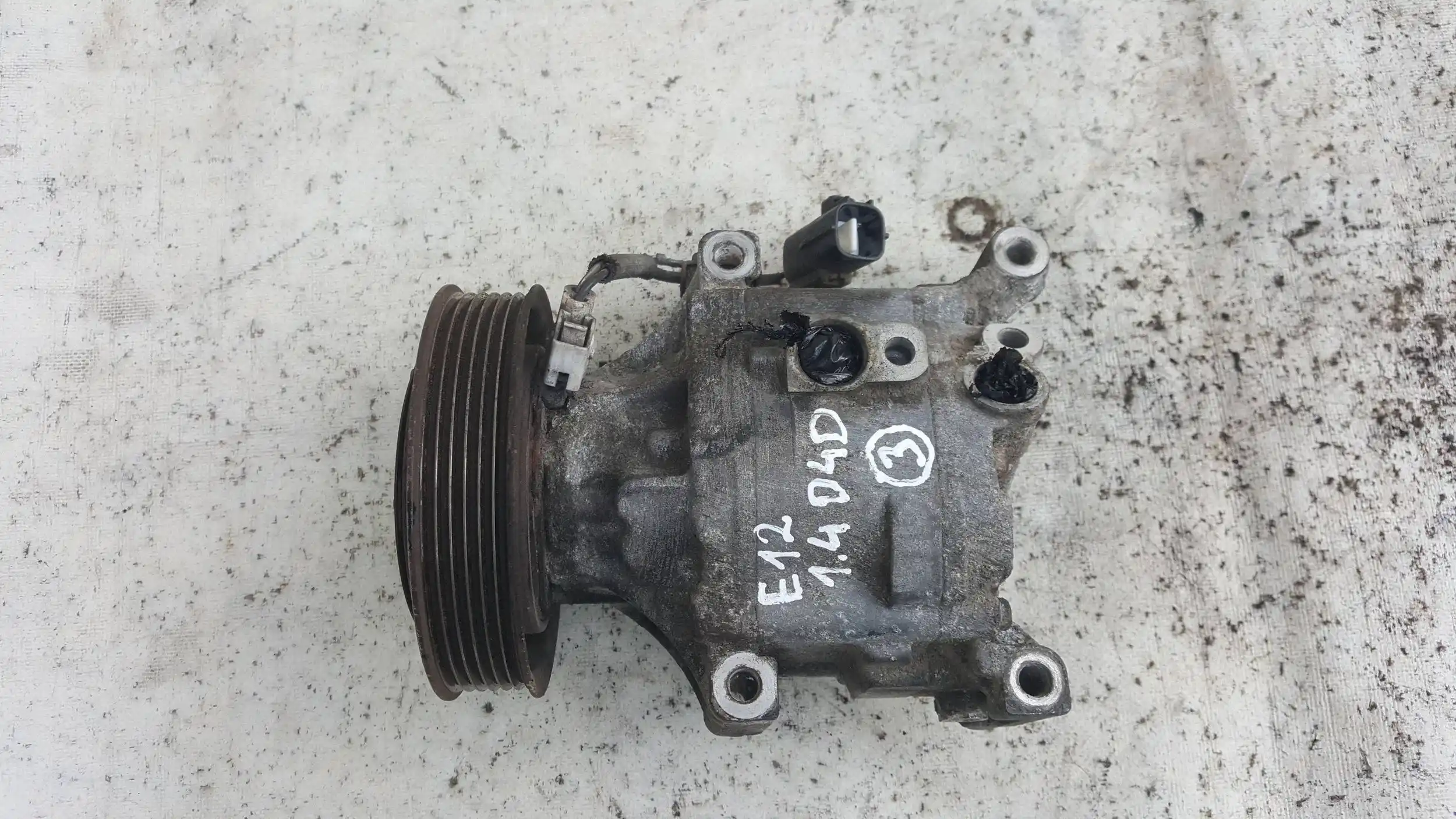 SPRĘŻARKA KOMPRESOR KLIMATYZACJI 4472607961 TOYOTA COROLLA E12 1.4 D4D 01-