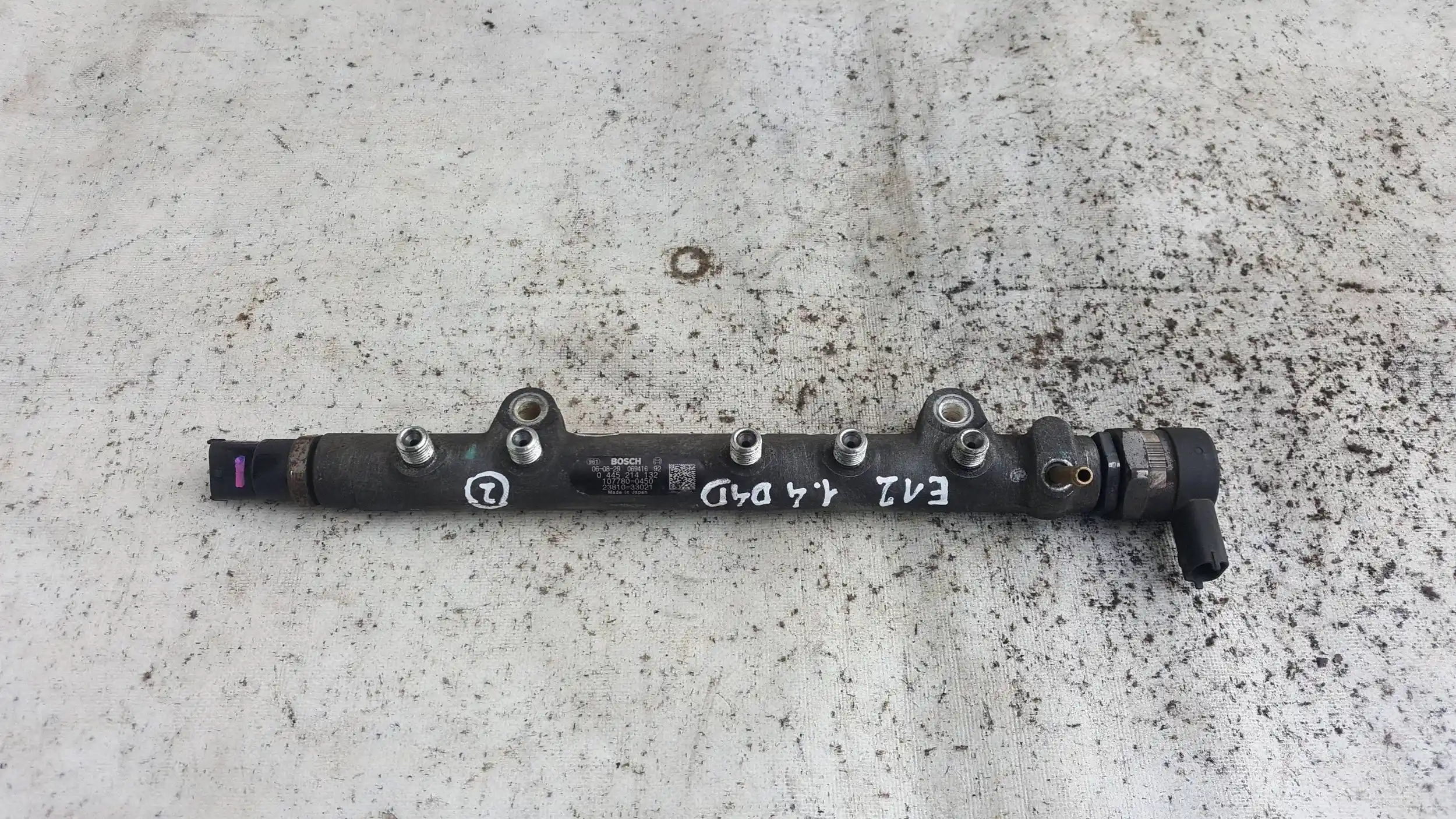 LISTWA 0445214132 CZUJNIKI 2328033010 0281002871 TOYOTA COROLLA E12 1.4 D4D