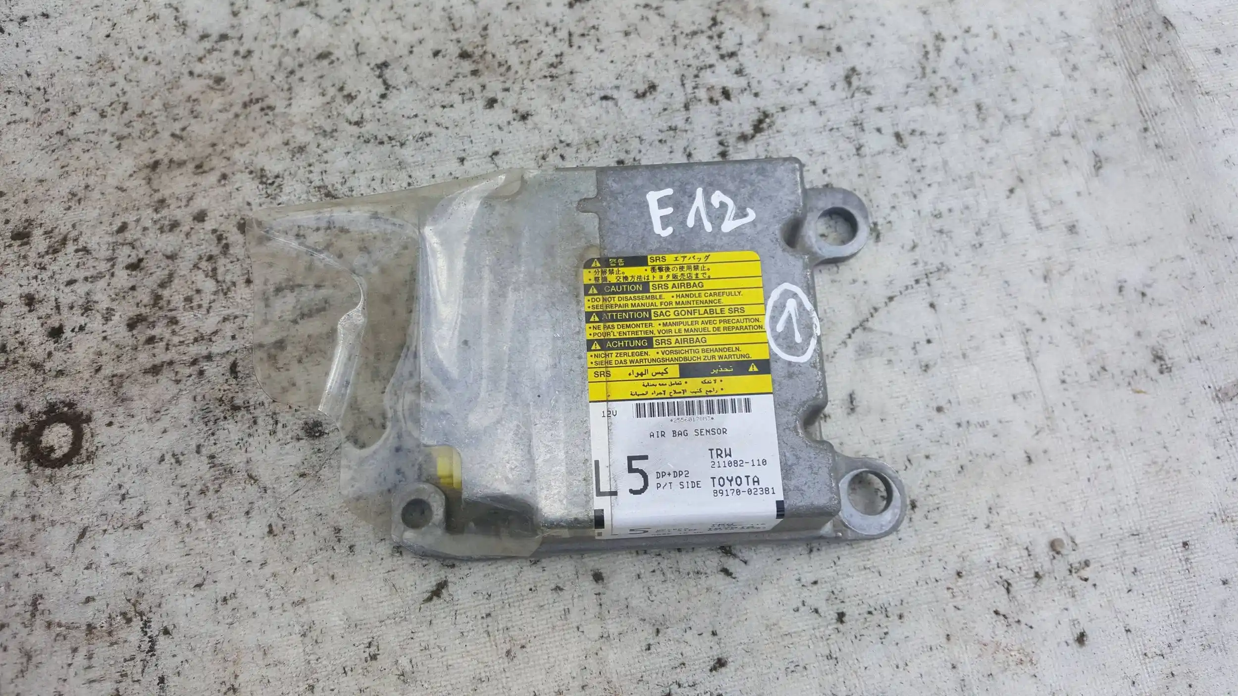 MODUŁ SENSOR AIRBAG 8917002381 TOYOTA COROLLA E12 01-