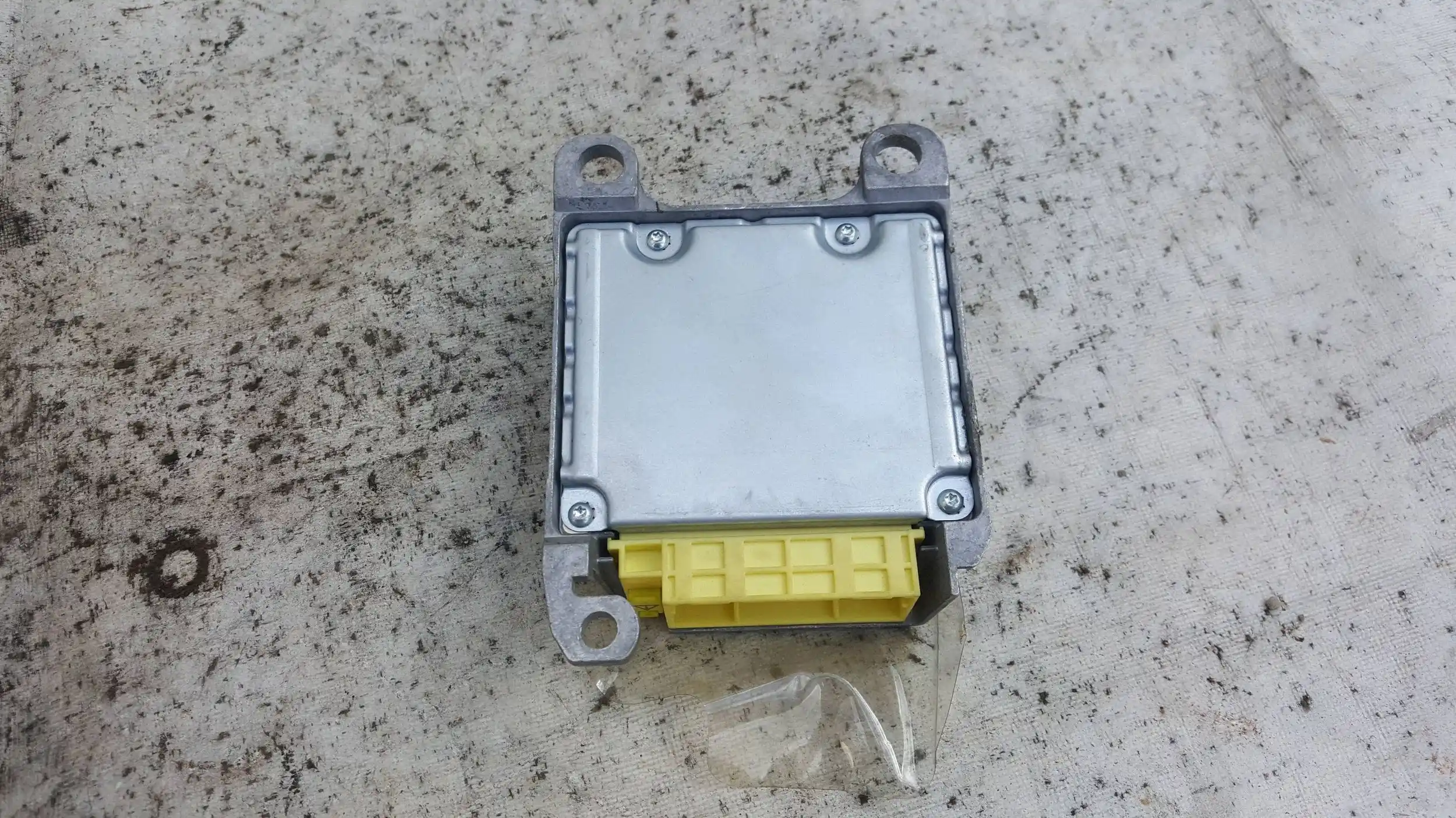MODUŁ SENSOR AIRBAG 8917002381 TOYOTA COROLLA E12 01-